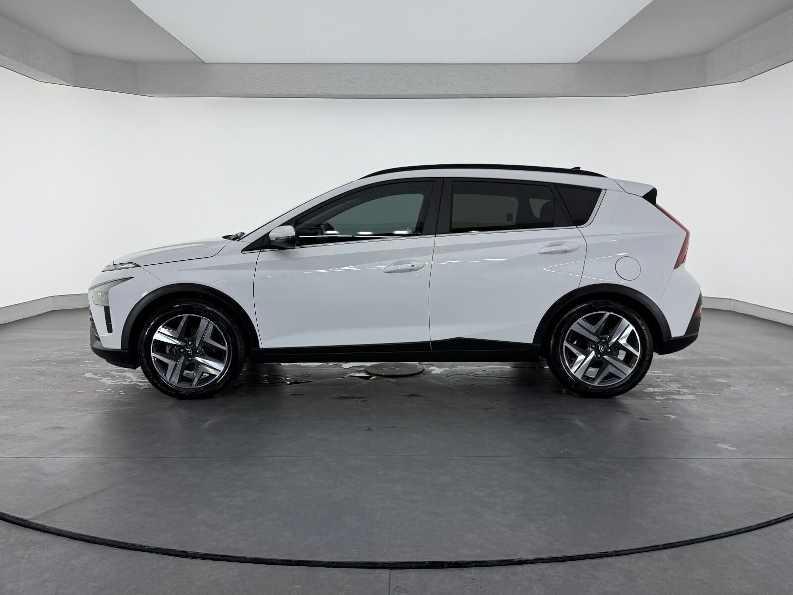 Hyundai Bayon 1.4MPI Elite - 2023 - Detay