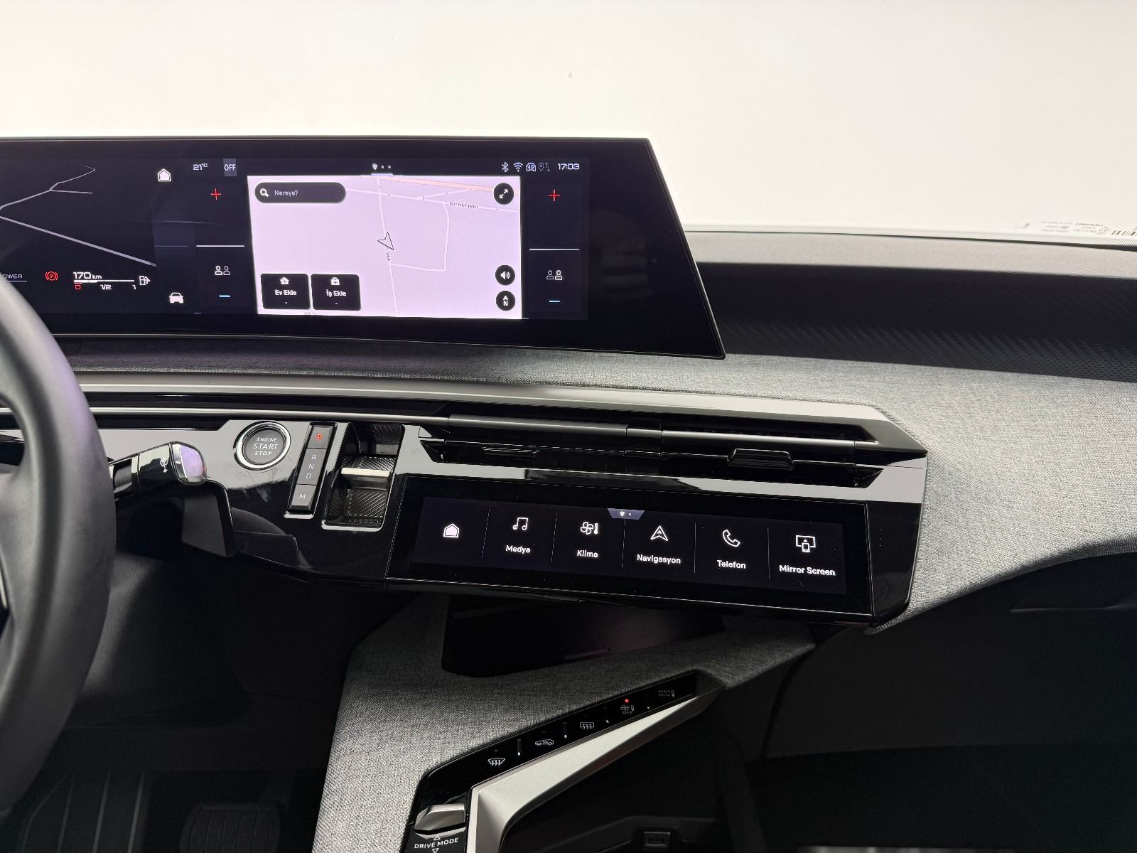 Peugeot 3008 1.2 Hybrid Allure e-DCS6 - 2025 - Detay