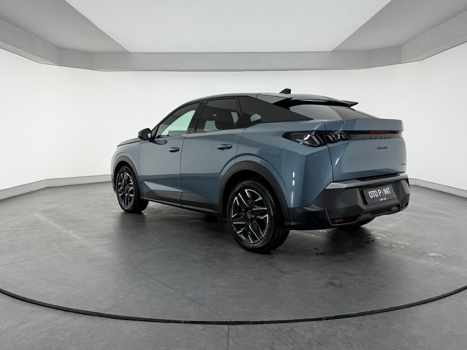 Peugeot 3008 1.2 Hybrid Allure e-DCS6 - 2025 - Detay