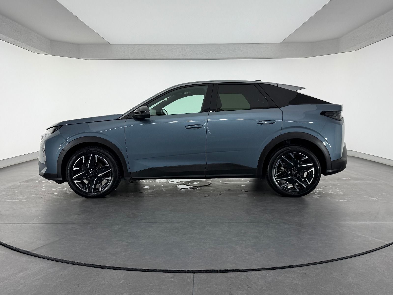 Peugeot 3008 1.2 Hybrid Allure e-DCS6 - 2025 - Detay