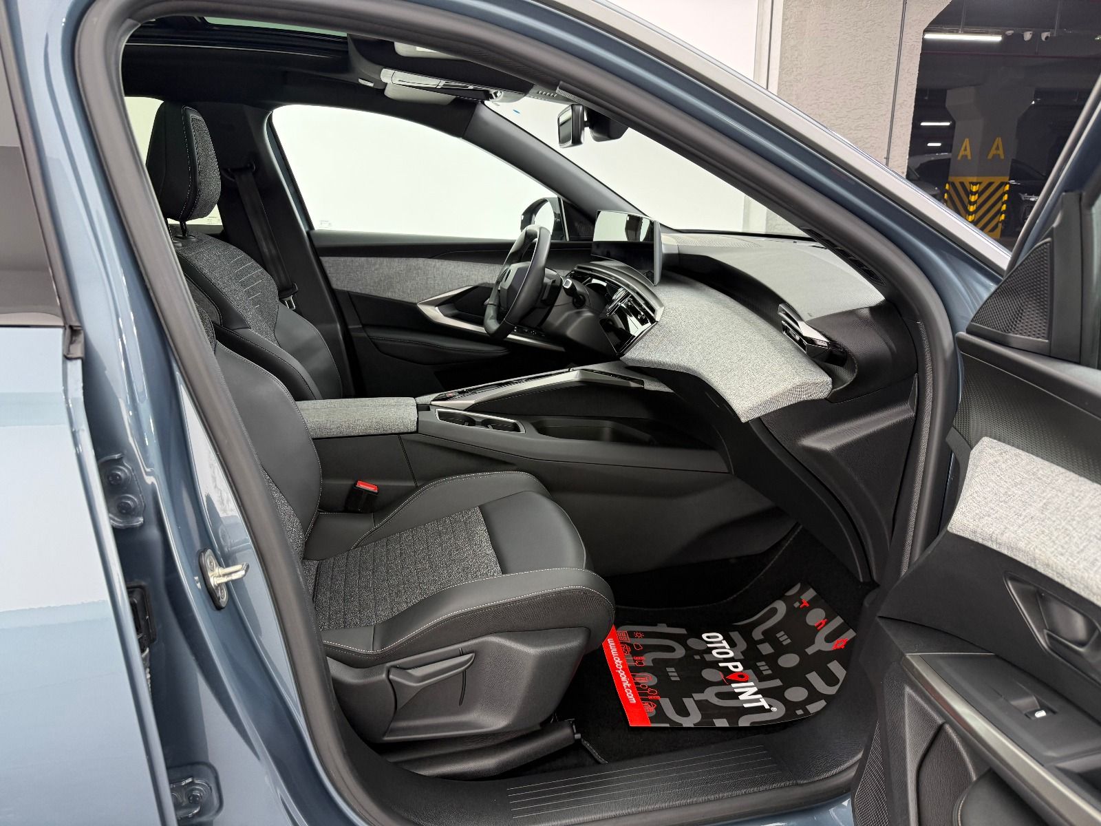 Peugeot 3008 1.2 Hybrid Allure e-DCS6 - 2025 - Detay