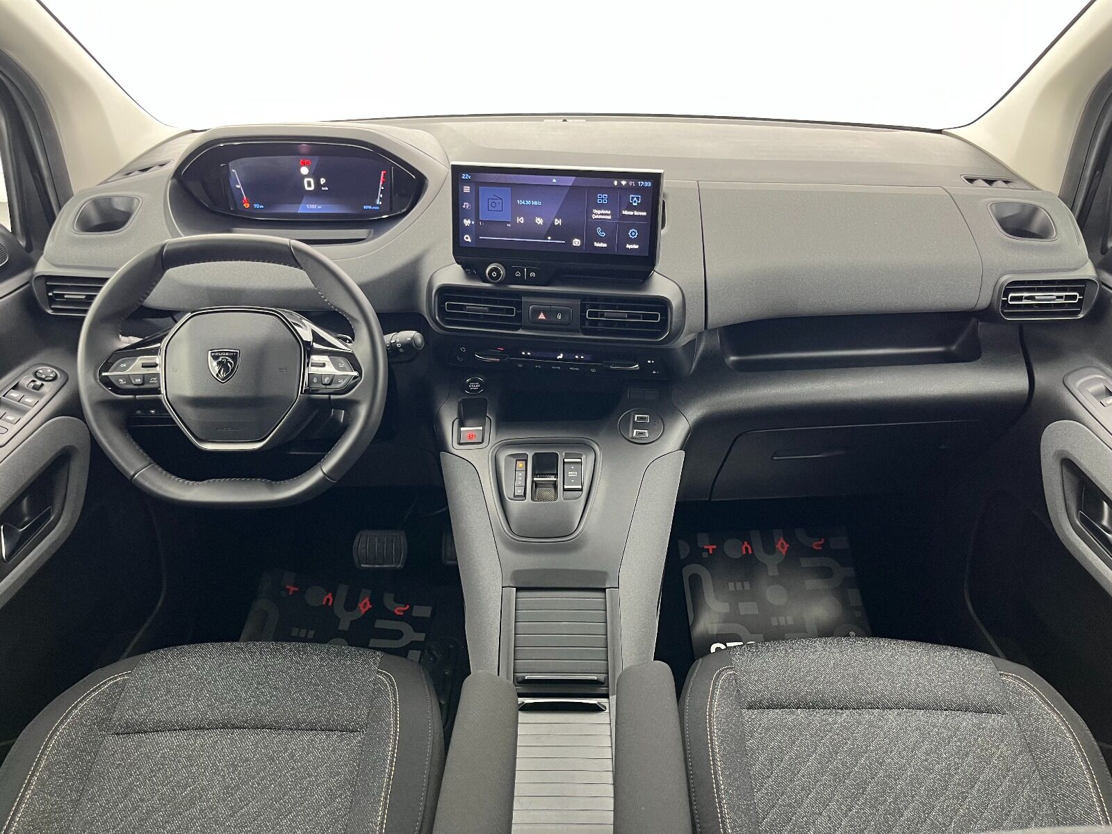 Peugeot Rifter 1.5 BlueHDI Allure EAT8 - 2025 - Detay