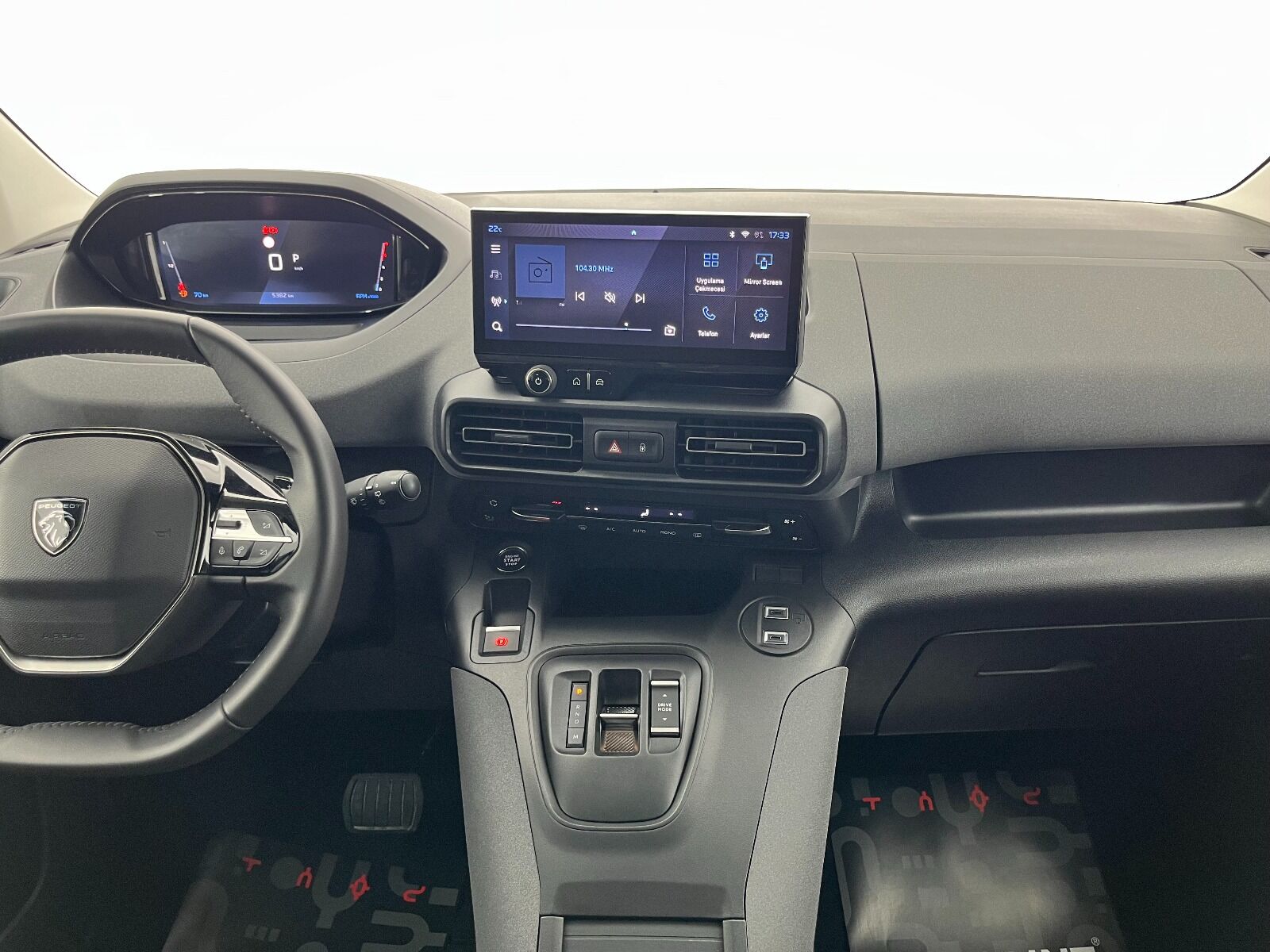 Peugeot Rifter 1.5 BlueHDI Allure EAT8 - 2025 - Detay