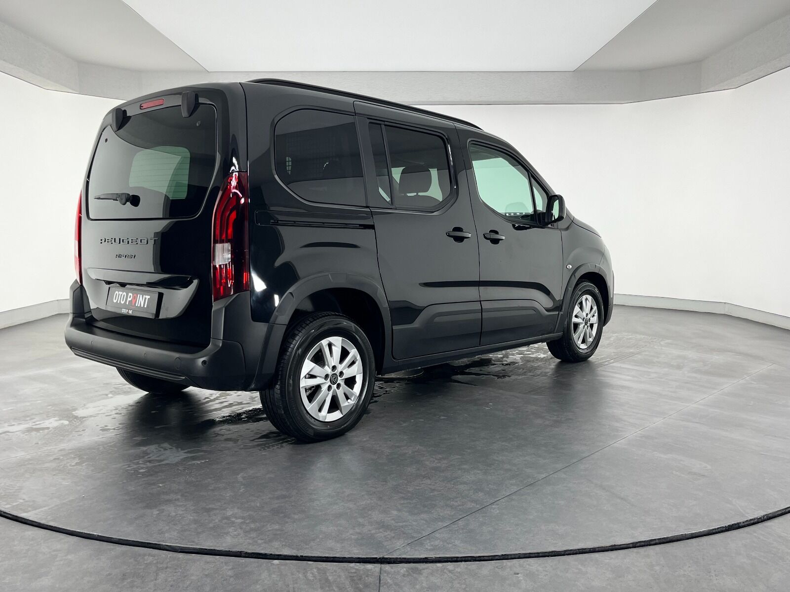 Peugeot Rifter 1.5 BlueHDI Allure EAT8 - 2025 - Detay