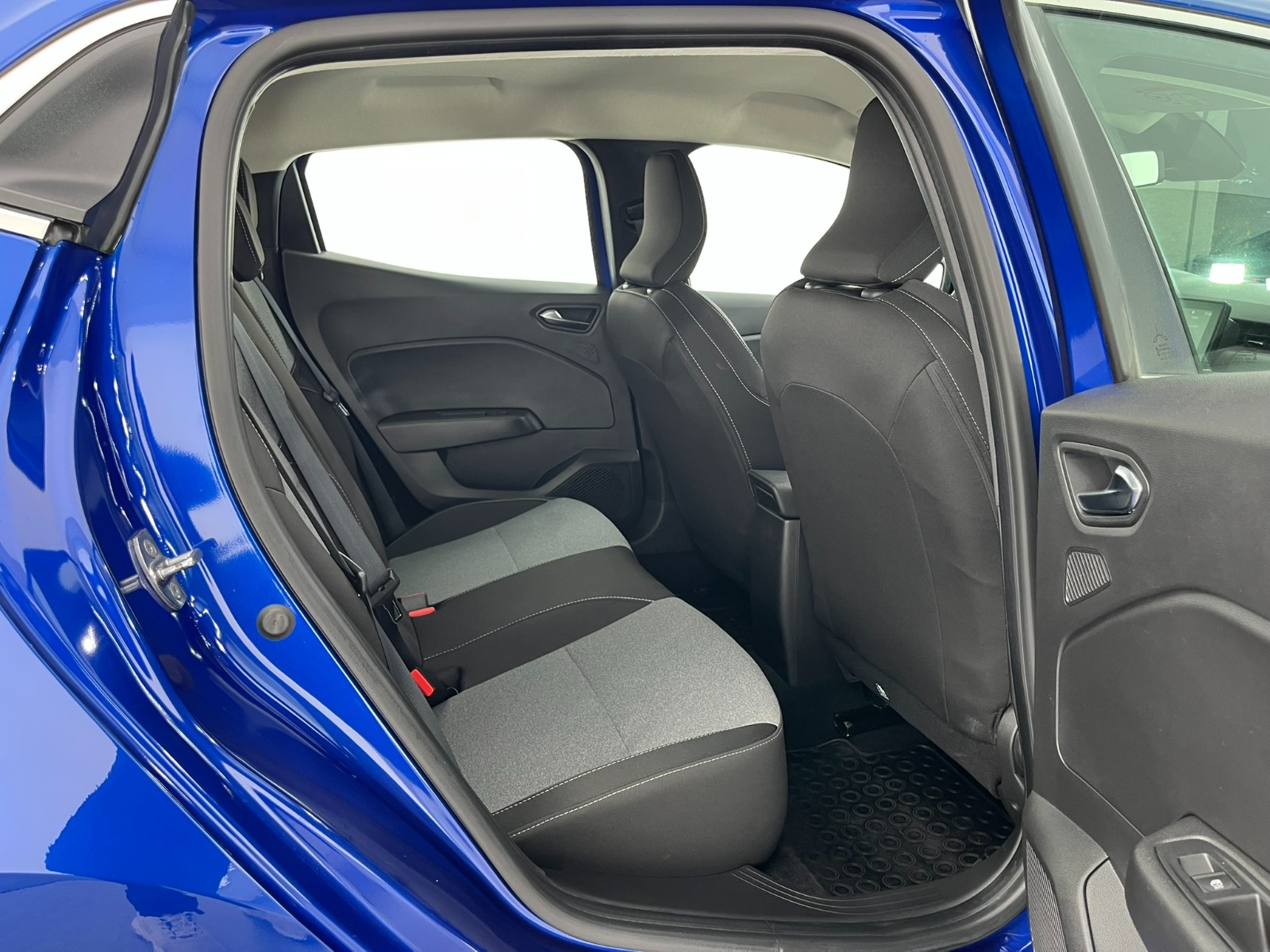 Renault Clio Hatchback 1.0 TCe Evolution X-Tronic - 2024 - Detay