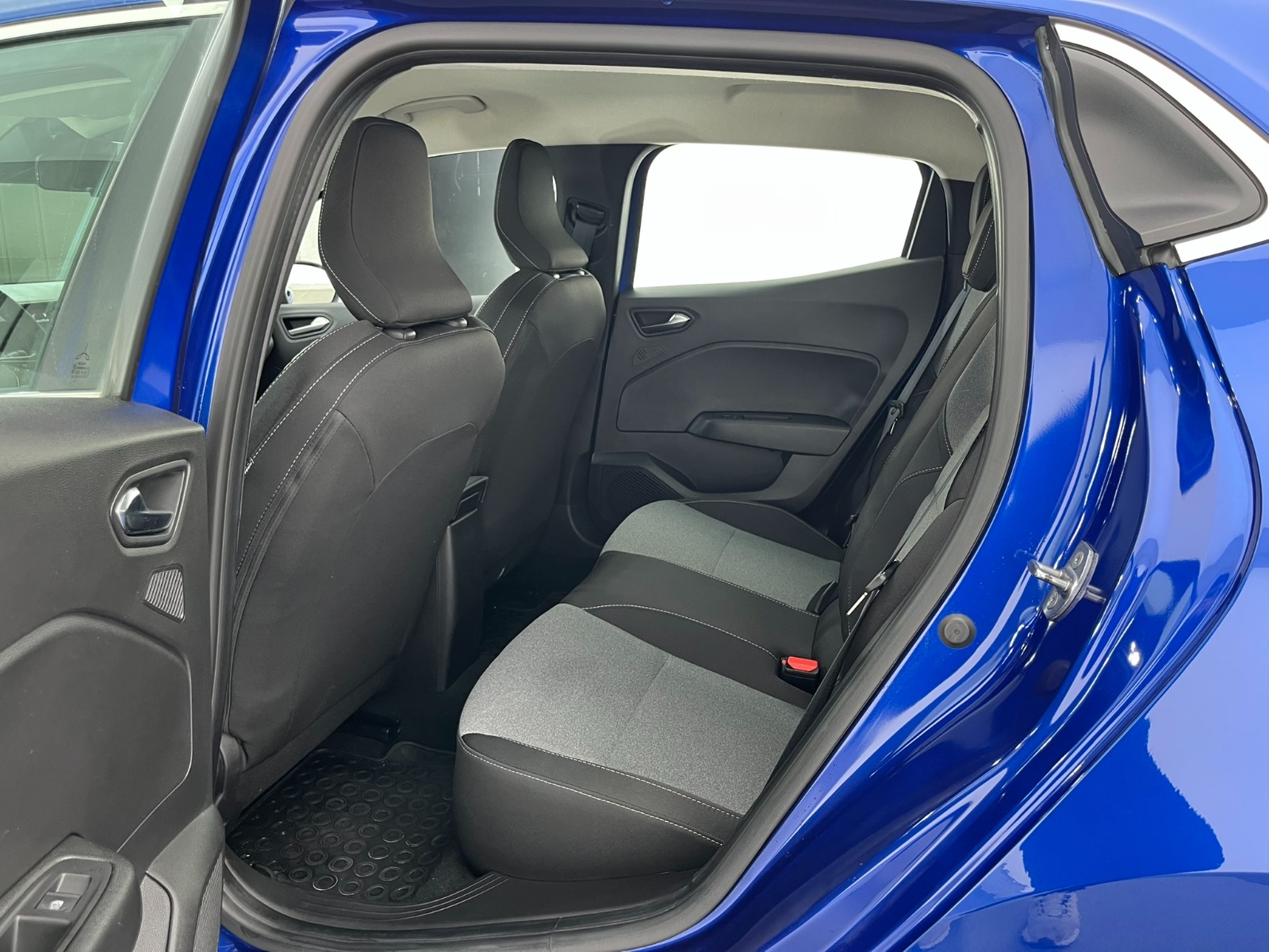 Renault Clio Hatchback 1.0 TCe Evolution X-Tronic - 2024 - Detay