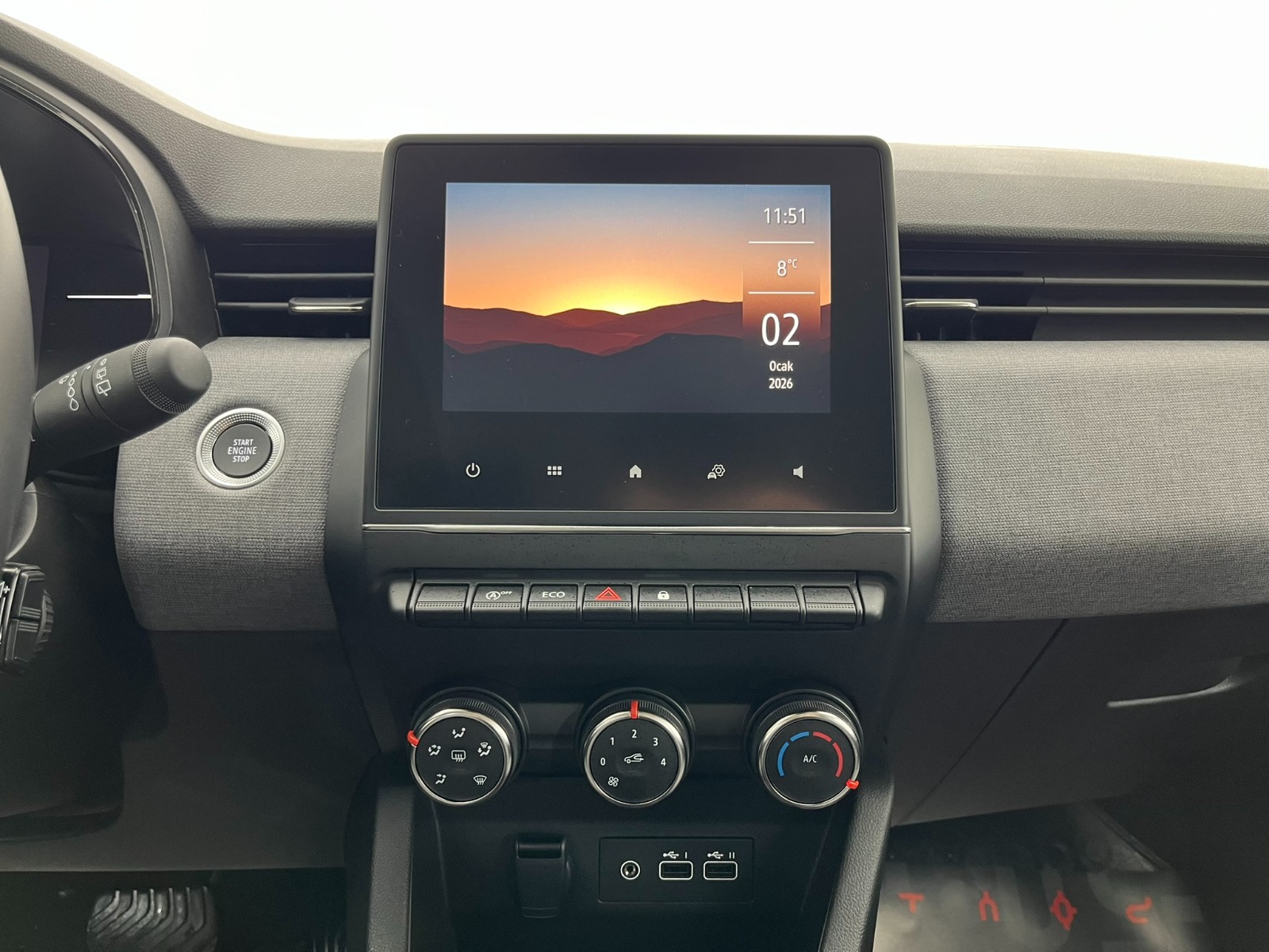 Renault Clio Hatchback 1.0 TCe Evolution X-Tronic - 2024 - Detay