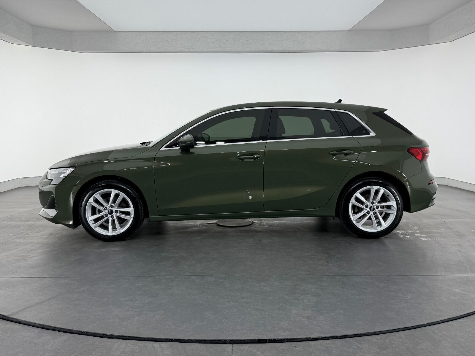 Audi A3 Sportback 35 TFSI Advanced - 2025 - Detay