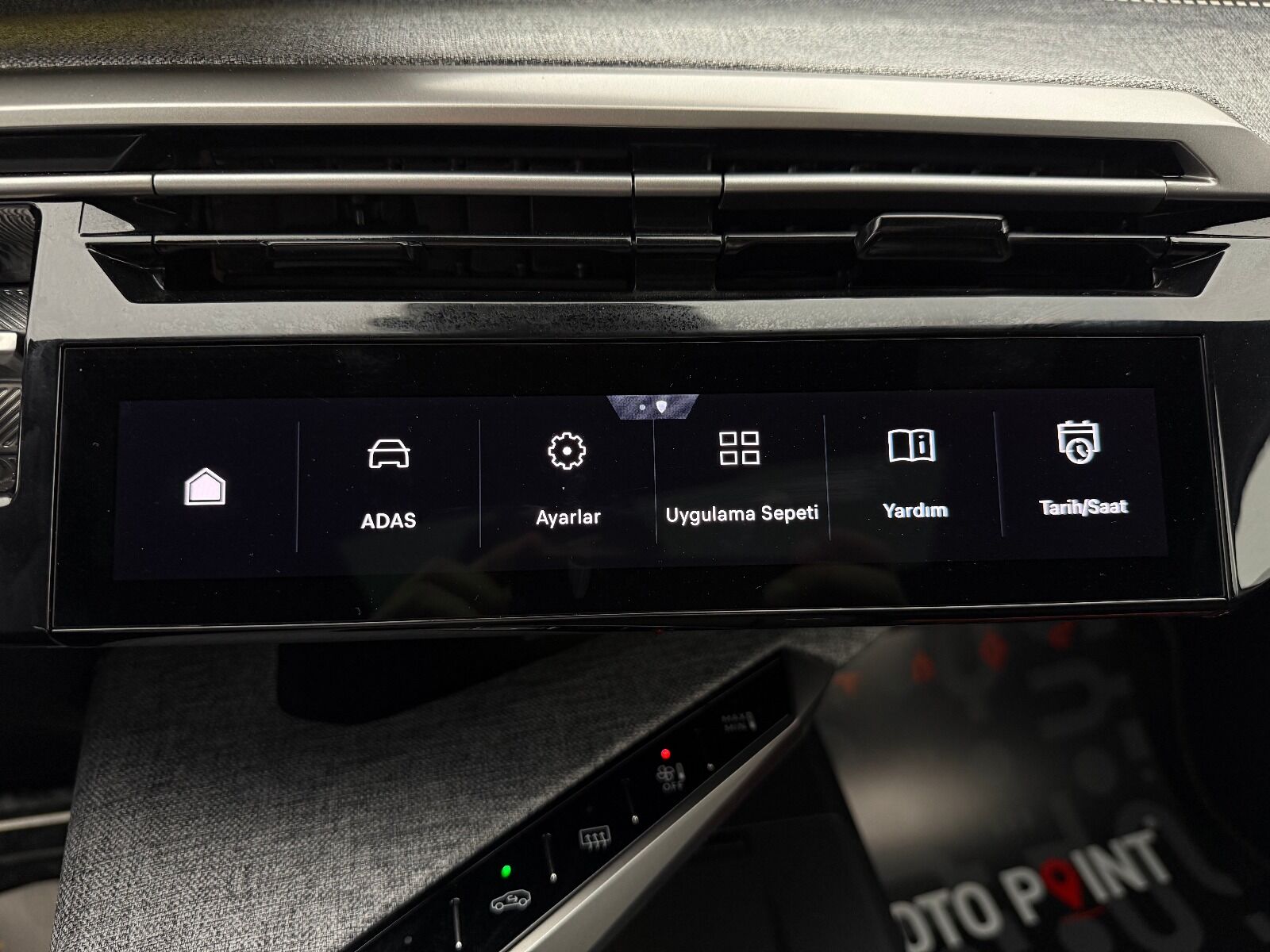 Peugeot 3008 1.2 Hybrid GT e-DCS6 - 2026 - Detay