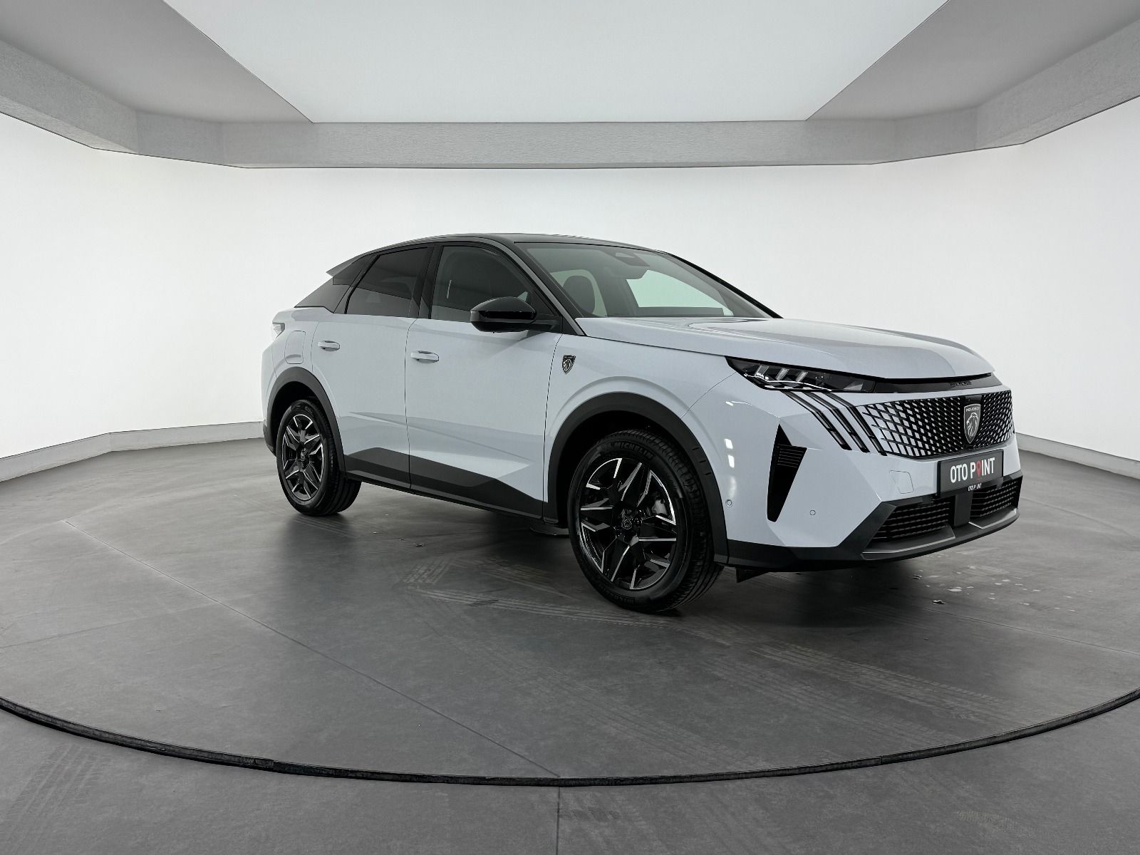 Peugeot 3008 1.2 Hybrid GT e-DCS6 - 2026 - Detay