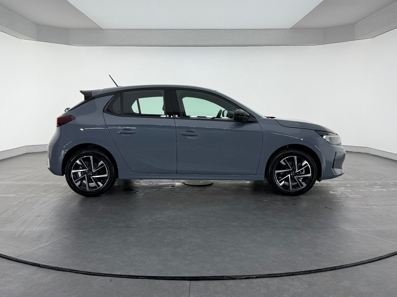 Opel Corsa 1.2 T GS AT8 - 2025 - Detay