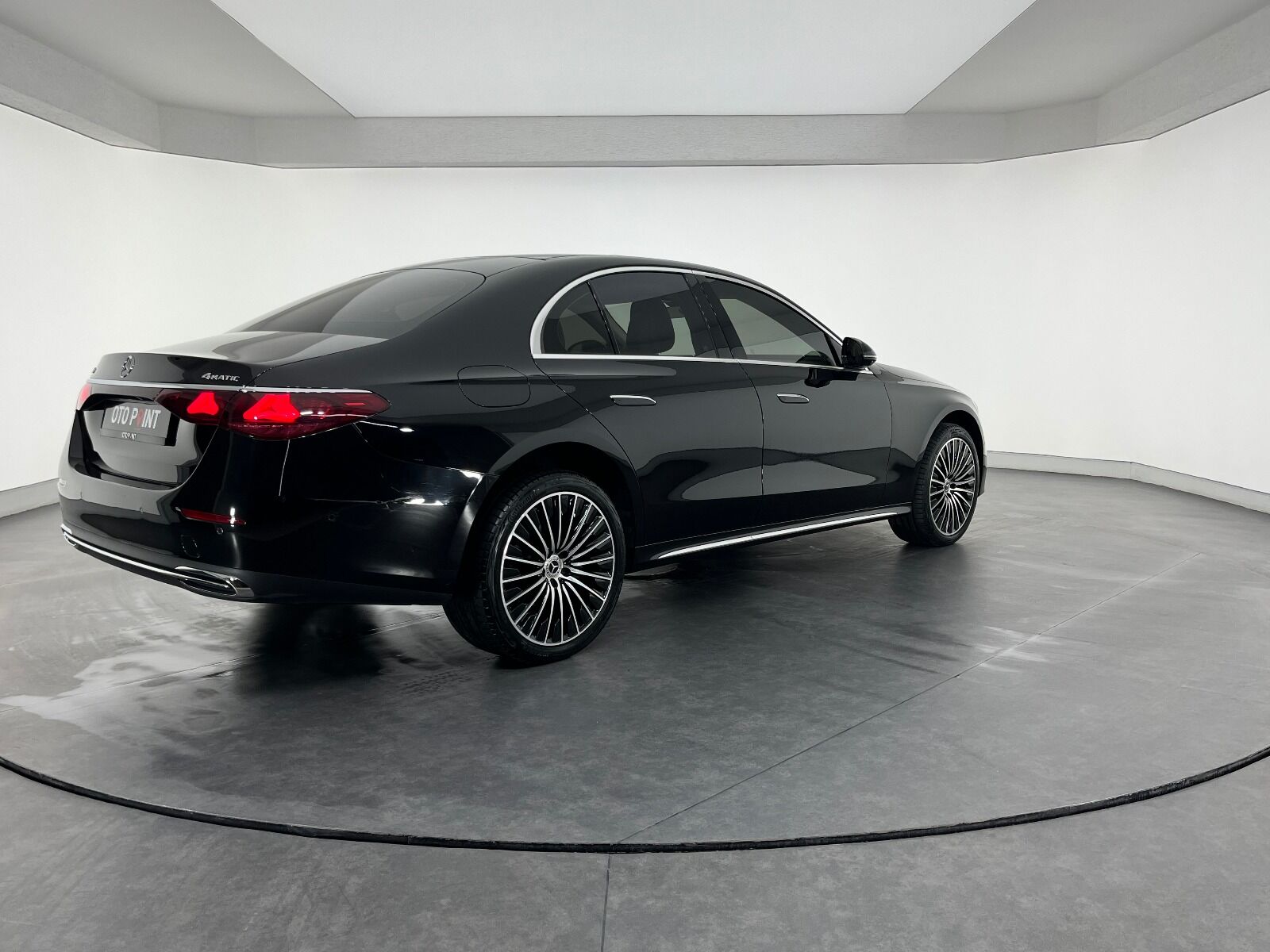 Mercedes-Benz E Serisi E 220 d Edition 1 Exclusive 4Matic - 2023 - Detay