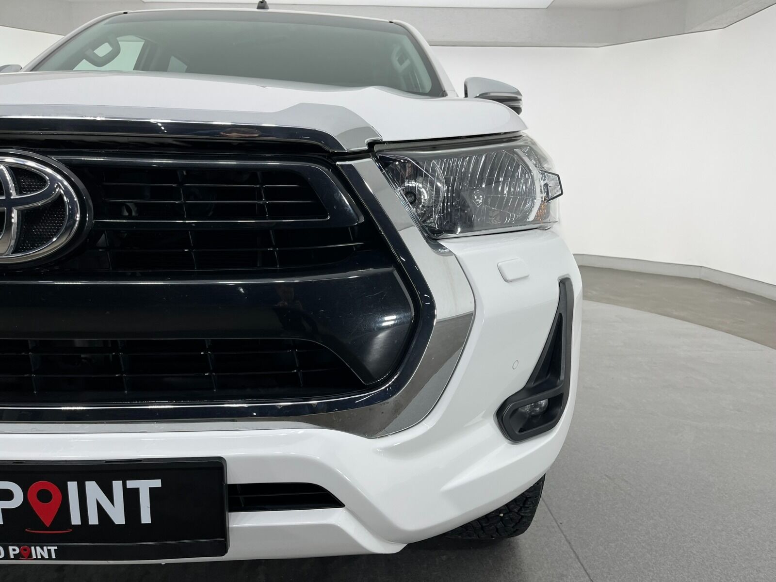 Toyota Hilux Hi-Lux 2.4 D-4D 4x2 Adventure - 2021 - Detay