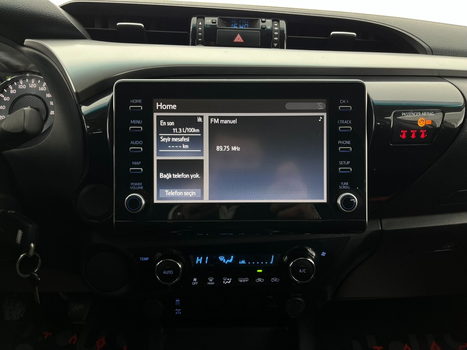 Toyota Hilux Hi-Lux 2.4 D-4D 4x2 Adventure - 2021 - Detay