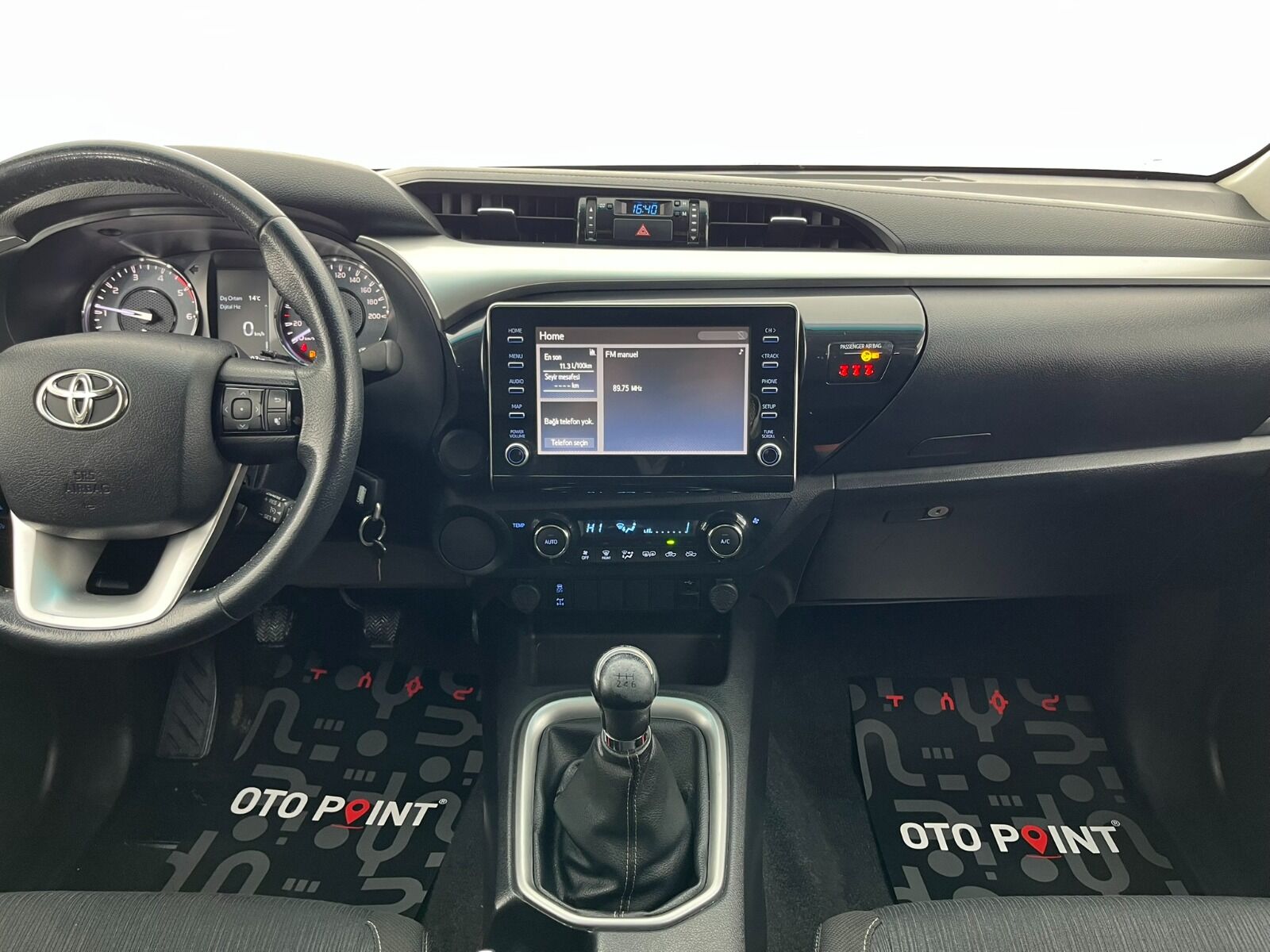 Toyota Hilux Hi-Lux 2.4 D-4D 4x2 Adventure - 2021 - Detay