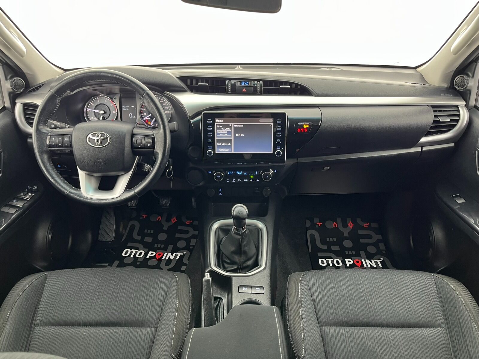 Toyota Hilux Hi-Lux 2.4 D-4D 4x2 Adventure - 2021 - Detay