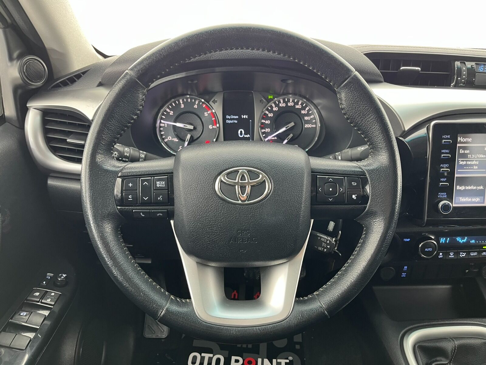 Toyota Hilux Hi-Lux 2.4 D-4D 4x2 Adventure - 2021 - Detay