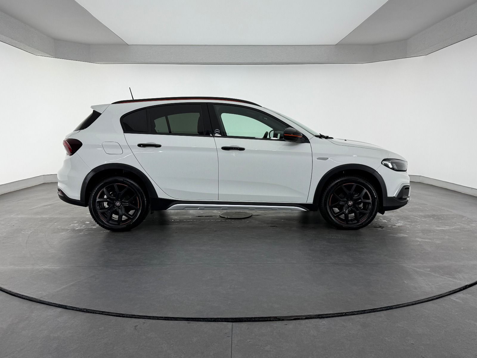 Fiat Egea Cross 1.6 MultiJet Limited GSR DCT TRCN+ - 2025 - Detay