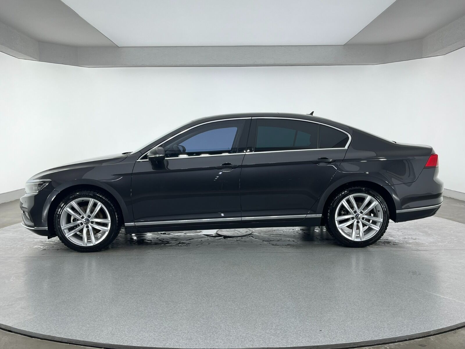 Volkswagen Passat Sedan 1.5 TSI ACT Elegance DSG - 2022 - Detay