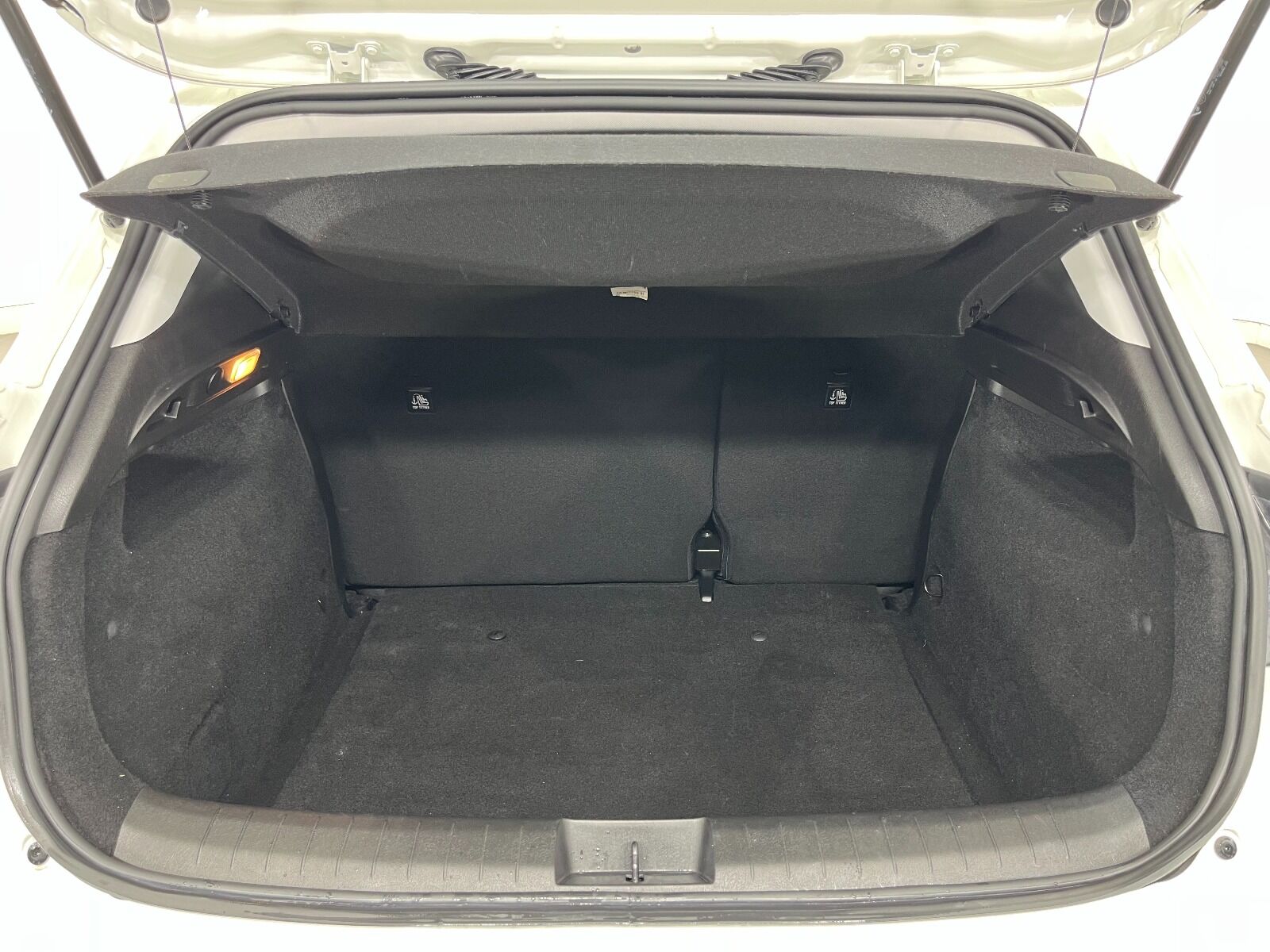 Fiat Egea Cross 1.6 MultiJet Urban GSR Traction+ DCT - 2024 - Detay