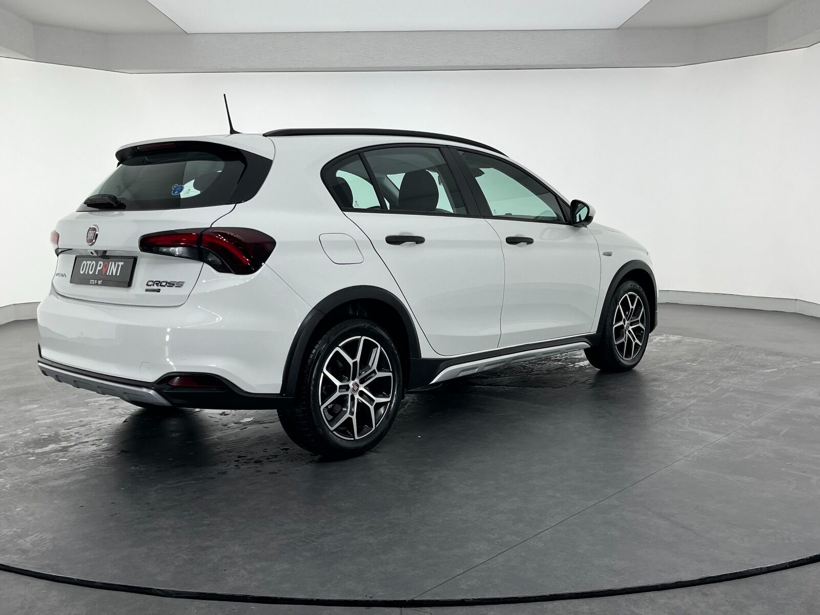 Fiat Egea Cross 1.6 MultiJet Urban GSR Traction+ DCT - 2024 - Detay