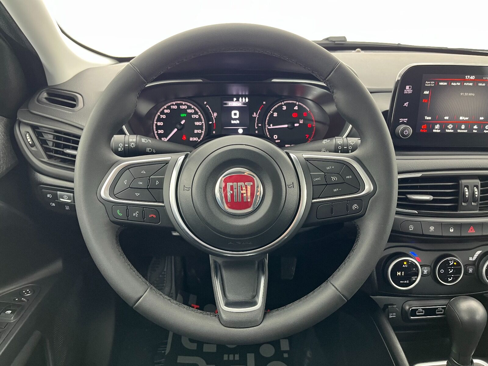 Fiat Egea Cross 1.6 MultiJet Urban GSR Traction+ DCT - 2024 - Detay