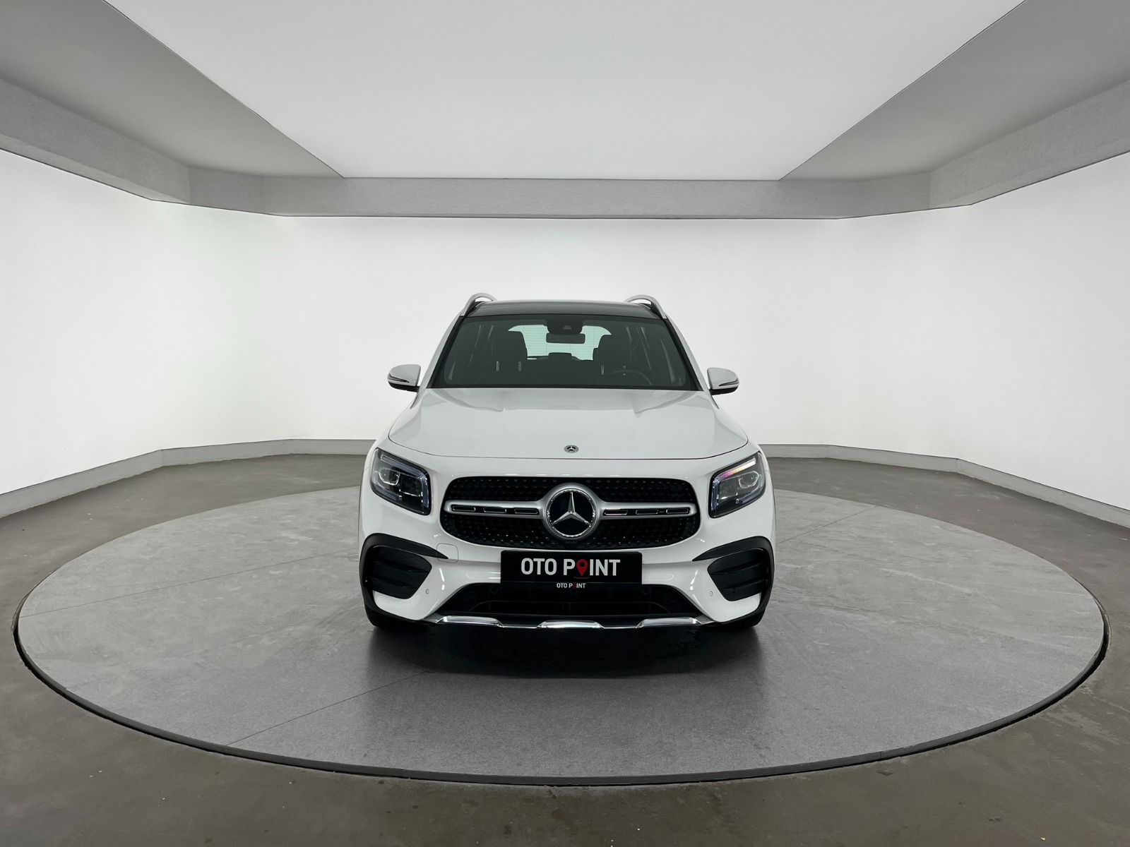 Mercedes-Benz GLB SUV 200 4Matic AMG Plus 8G-DCT - 2021