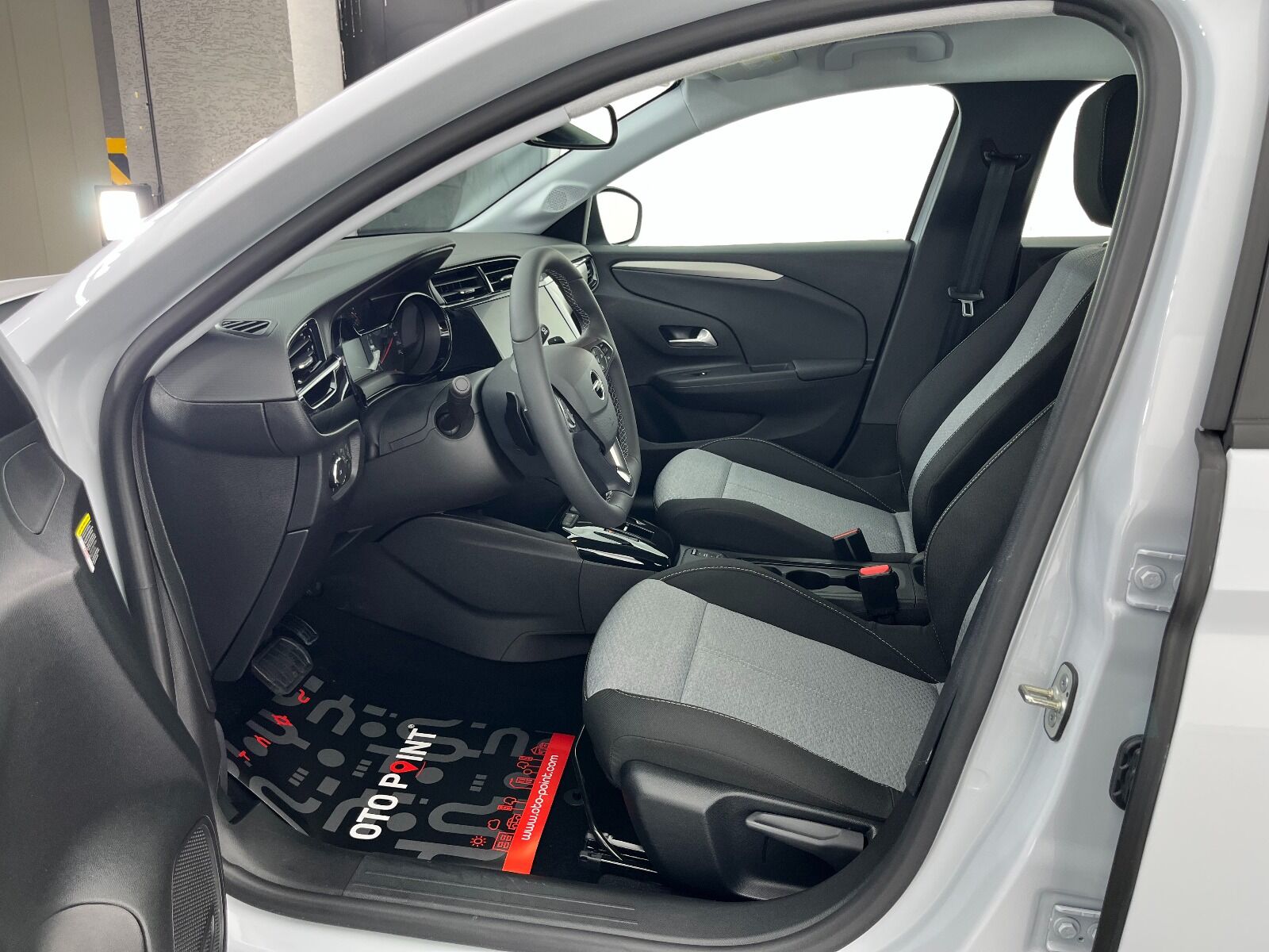Opel Corsa 1.2 T Edition AT8 - 2025 - Detay