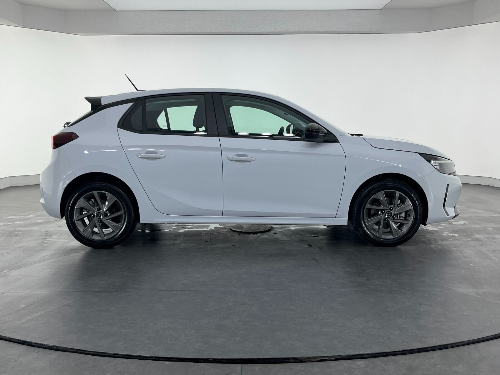 Opel Corsa 1.2 T Edition AT8 - 2025 - Detay
