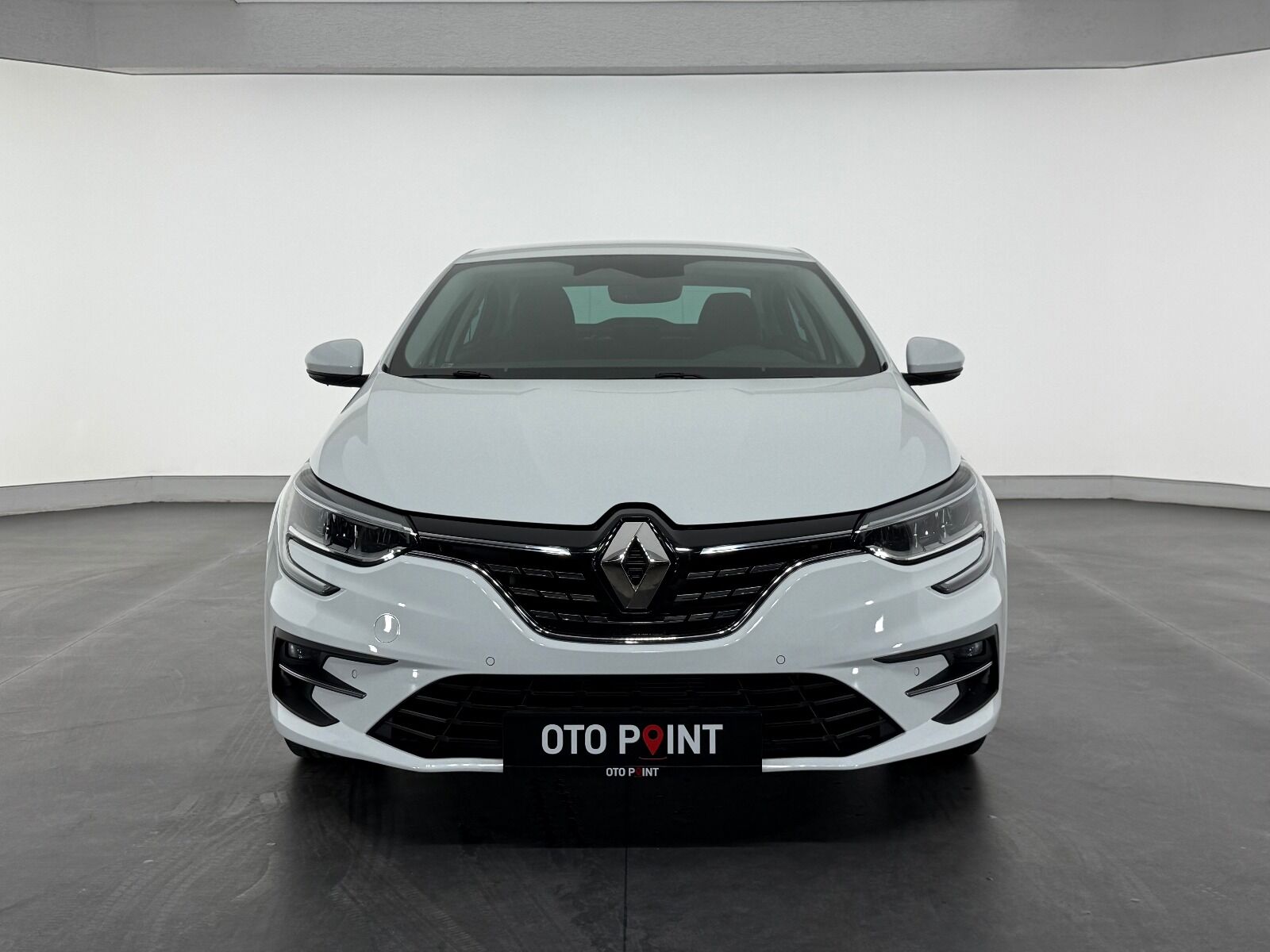 Renault Megane Sedan 1.3 TCe Icon EDC - 2025