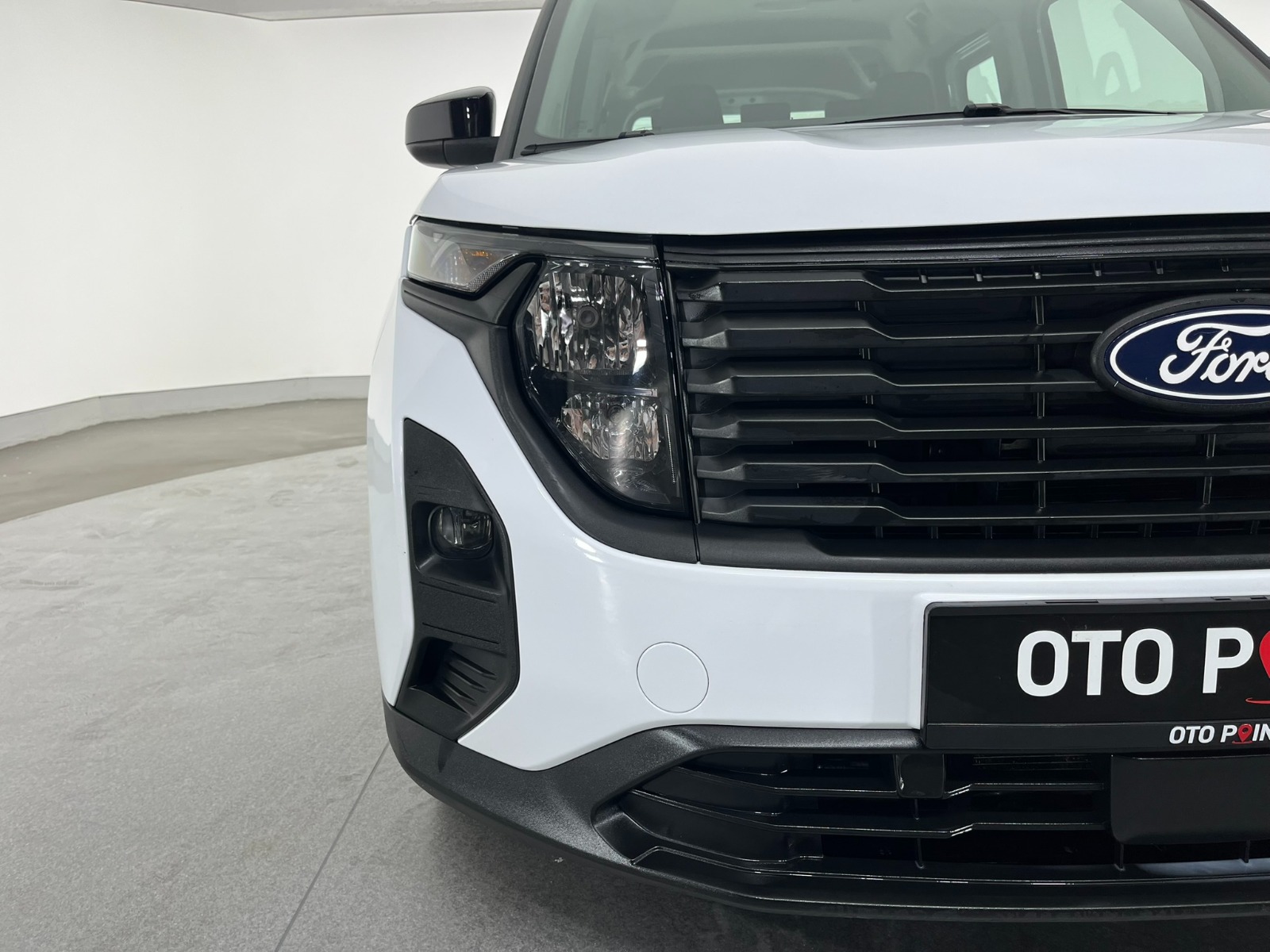 Ford Tourneo Courier Kombi 1.5 EcoBlue Deluxe - 2024 - Detay