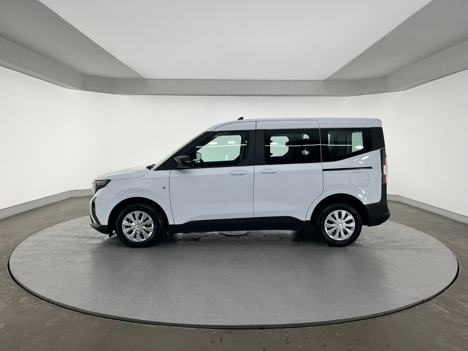 Ford Tourneo Courier Kombi 1.5 EcoBlue Deluxe - 2024 - Detay