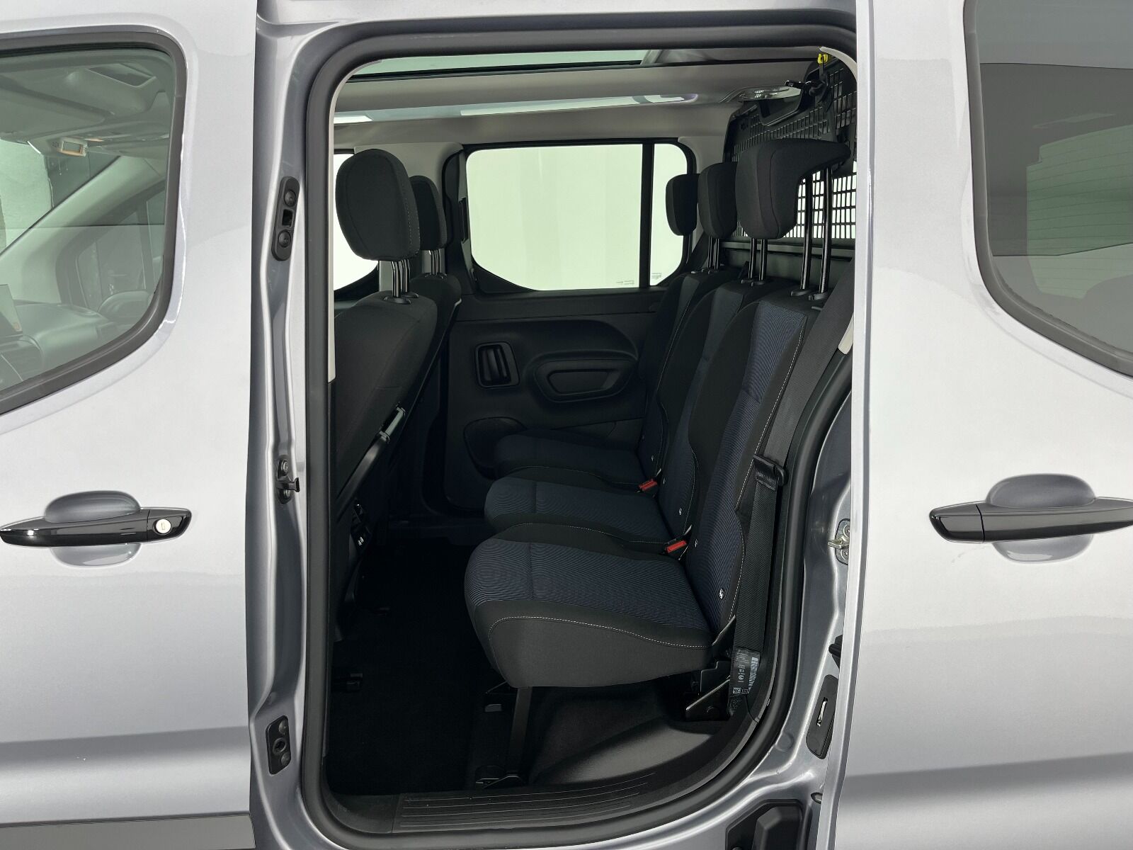 Fiat Doblo Combi 1.5 BlueHDI Premio Plus Otomatik - 2025 - Detay