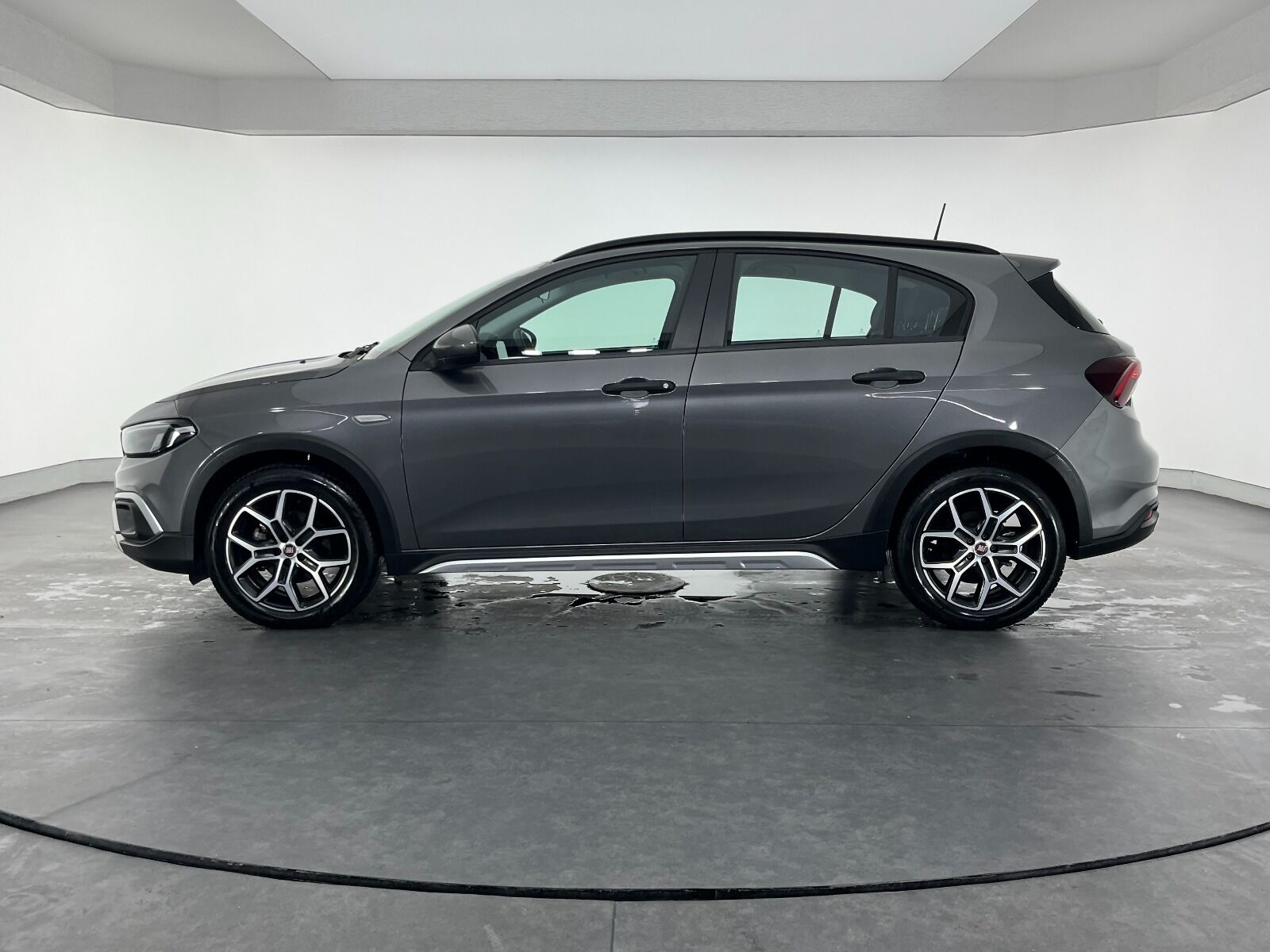 Fiat Egea Cross 1.6 MultiJet Urban GSR Traction+ DCT - 2024 - Detay