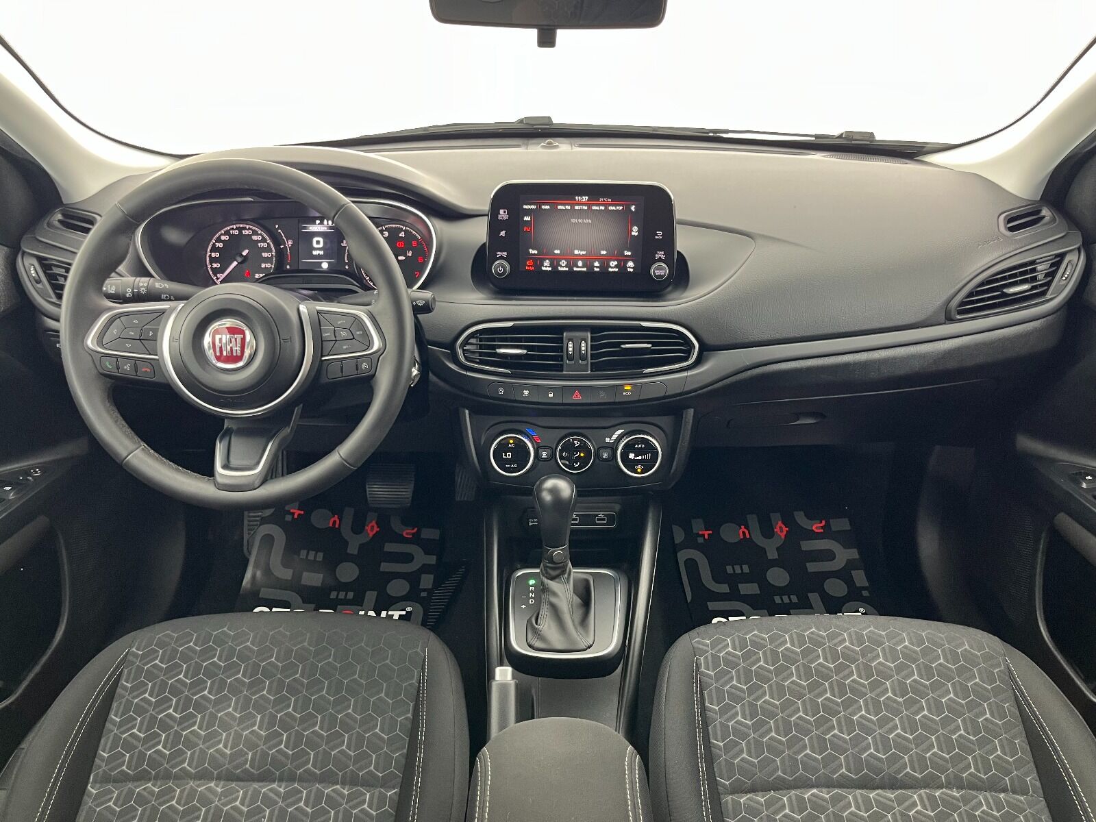 Fiat Egea Cross 1.6 MultiJet Urban GSR Traction+ DCT - 2024 - Detay
