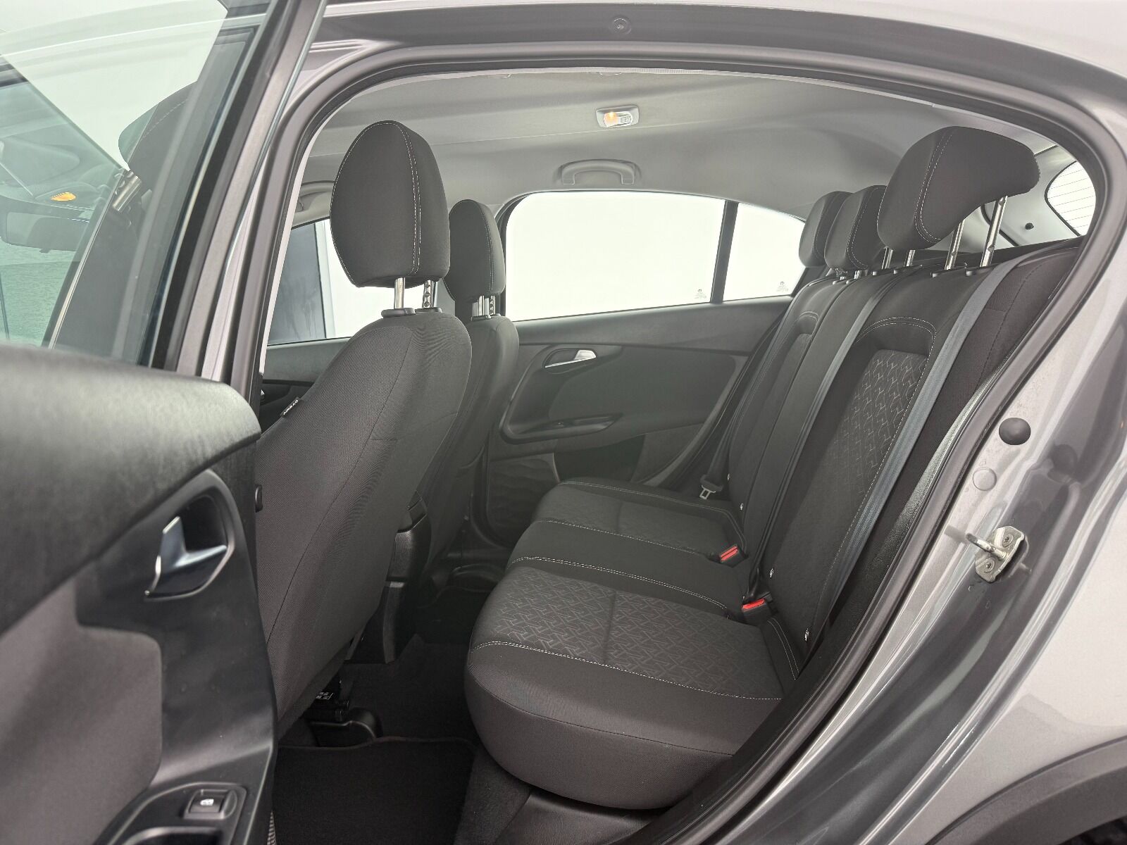 Fiat Egea Cross 1.6 Multijet Urban TRCTN+ GSR DCT - 2024 - Detay