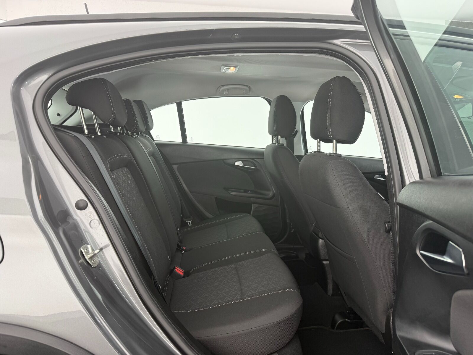 Fiat Egea Cross 1.6 Multijet Urban TRCTN+ GSR DCT - 2024 - Detay