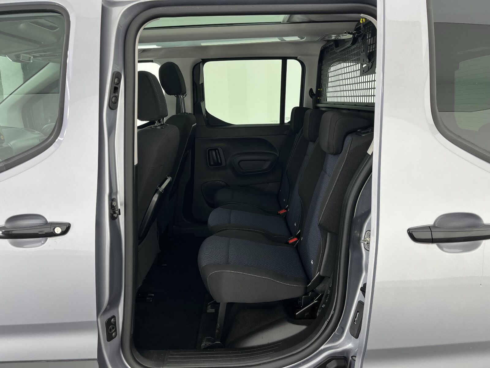 Fiat Doblo Combi 1.5 BlueHDI Premio Plus Otomatik - 2025 - Detay
