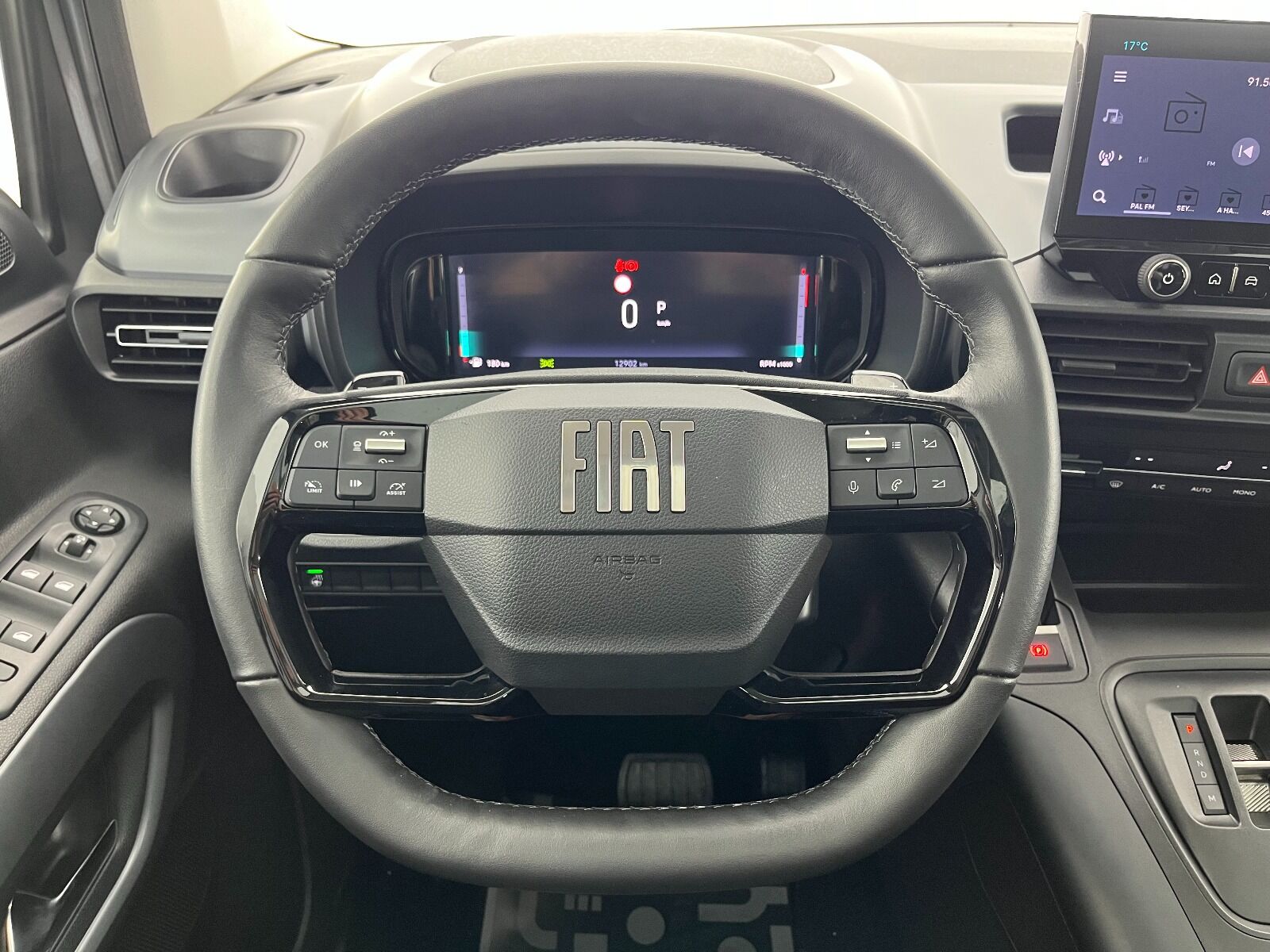 Fiat Doblo Combi 1.5 BlueHDI Premio Plus Otomatik - 2025 - Detay