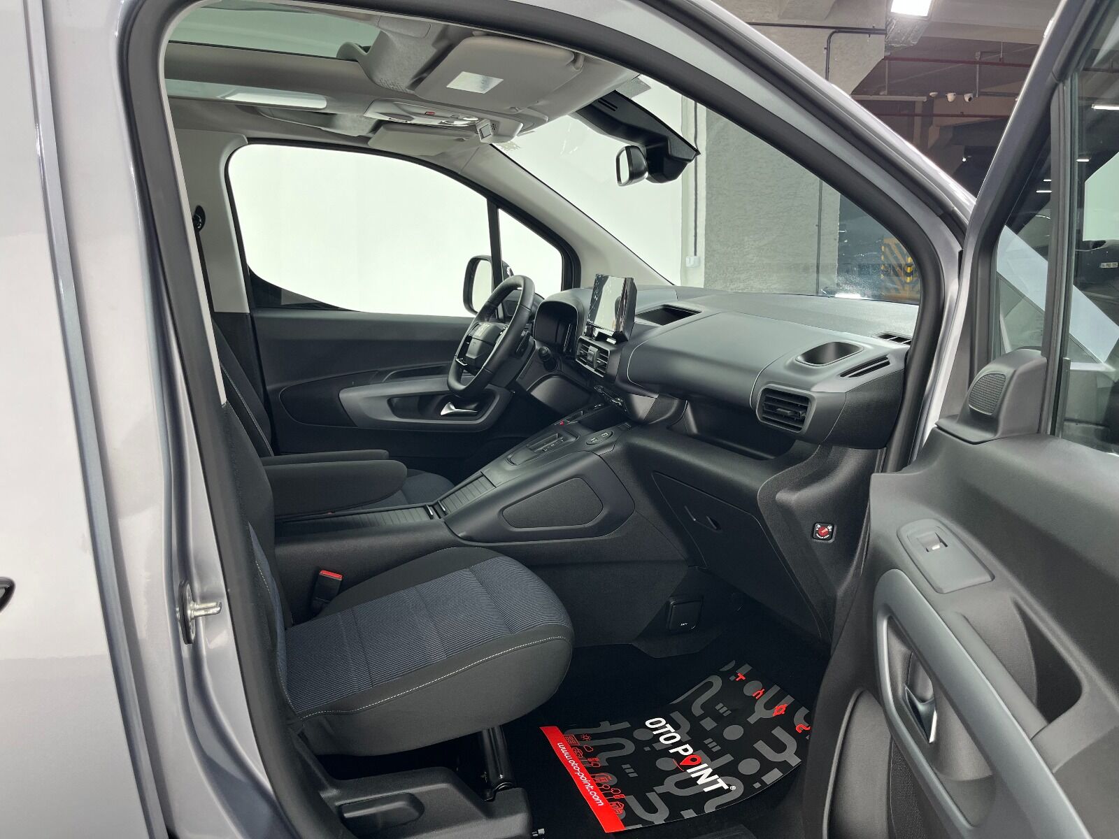 Fiat Doblo Combi 1.5 BlueHDI Premio Plus Otomatik - 2025 - Detay