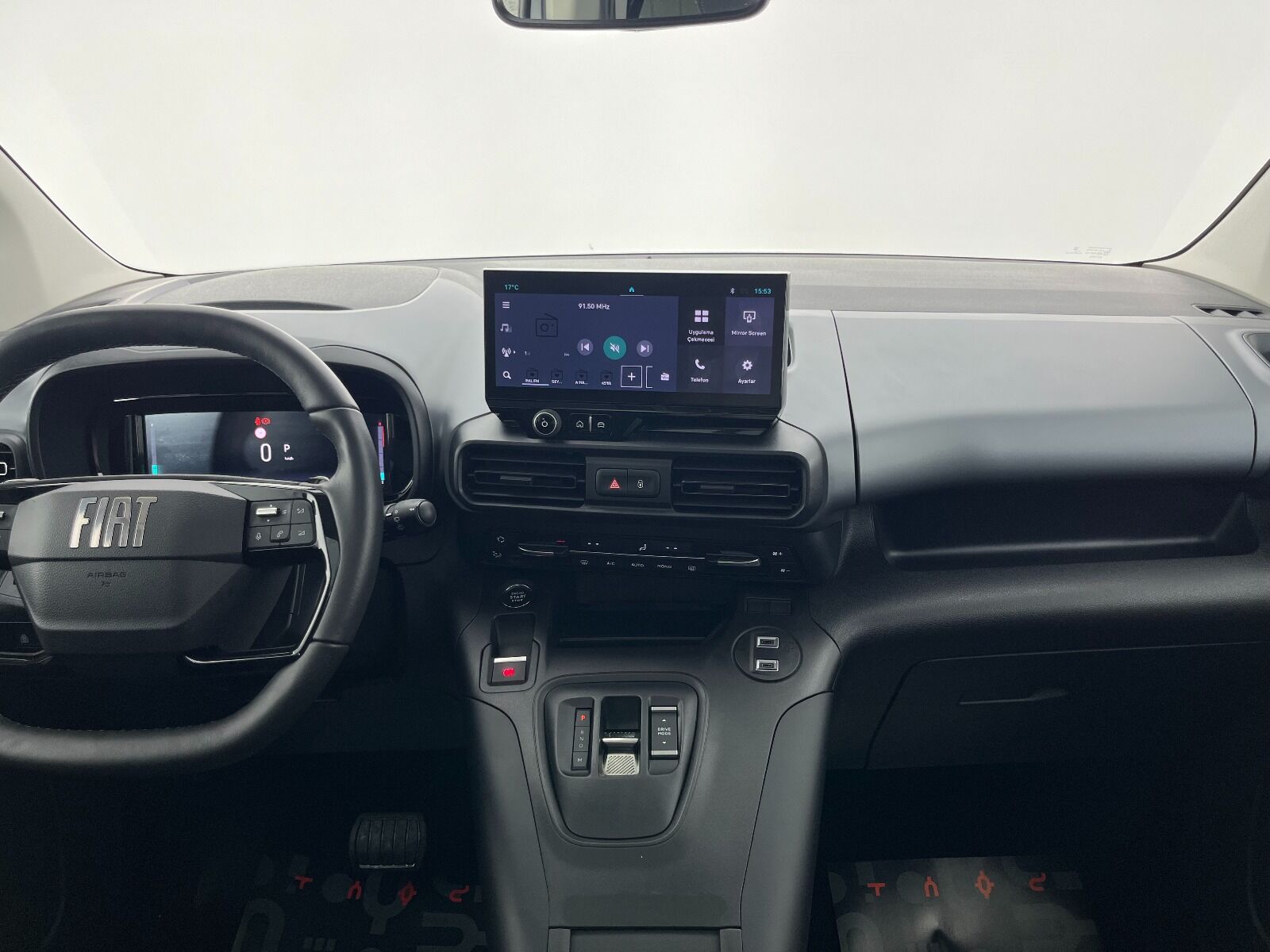 Fiat Doblo Combi 1.5 BlueHDI Premio Plus Otomatik - 2025 - Detay