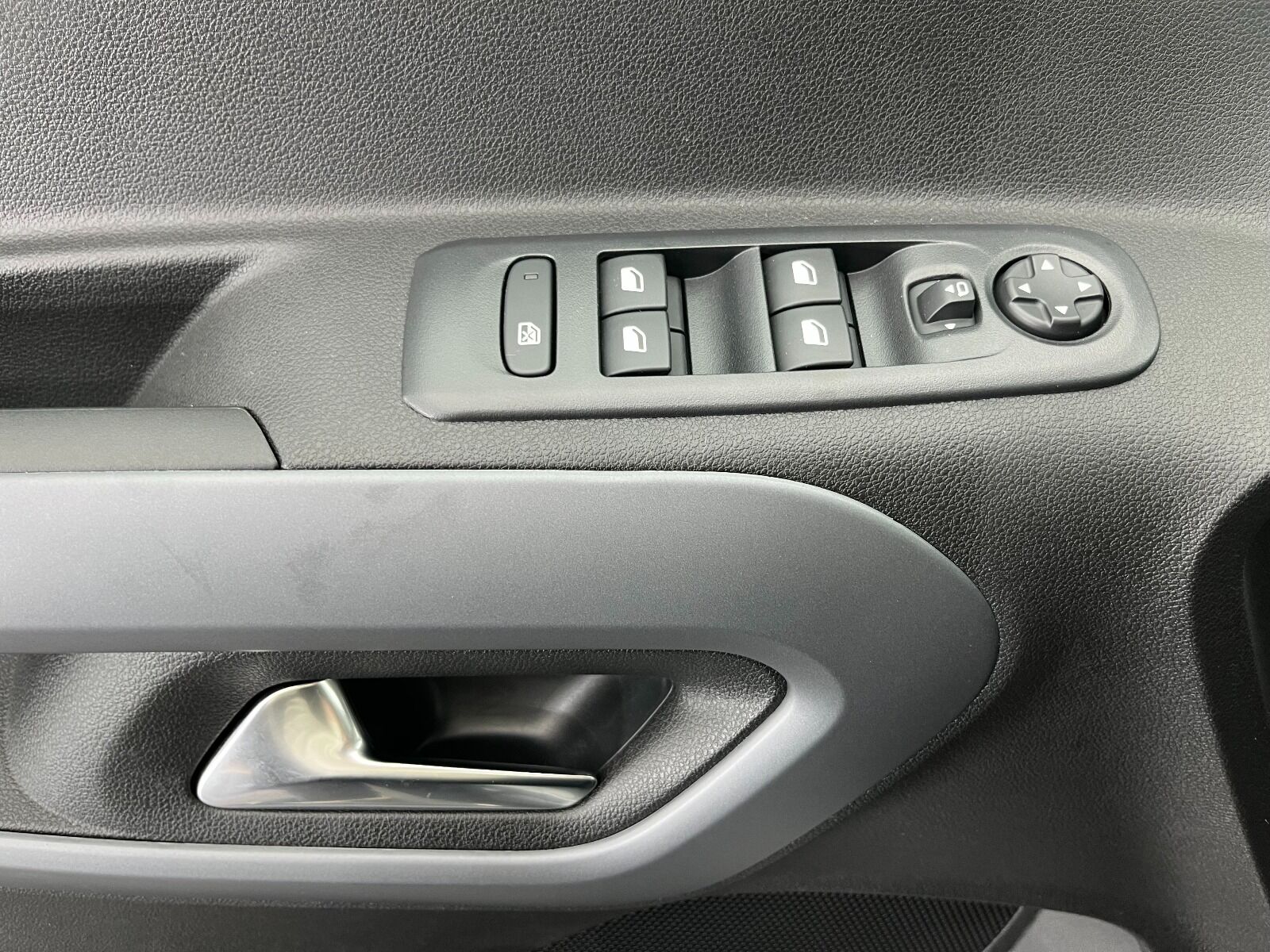 Fiat Doblo Combi 1.5 BlueHDI Premio Plus Otomatik - 2025 - Detay