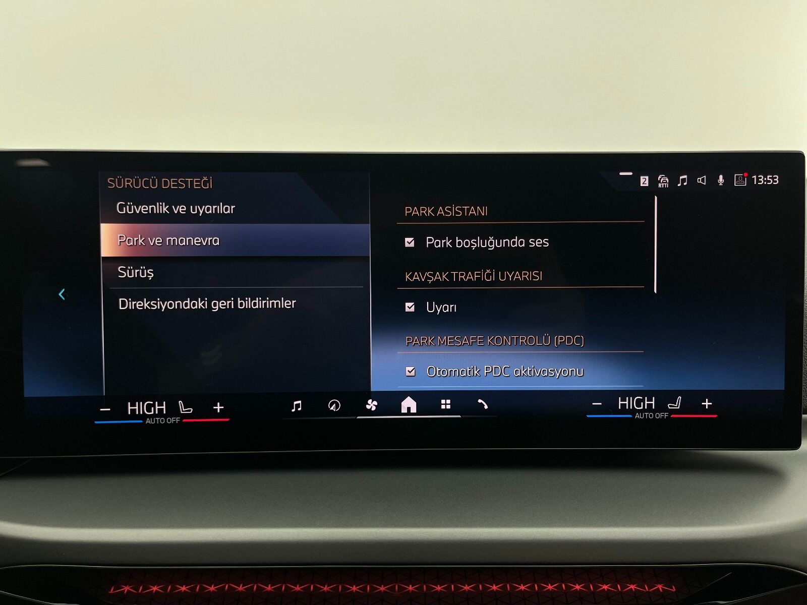 BMW 3 Serisi 320i Sport Line - 2025 - Detay