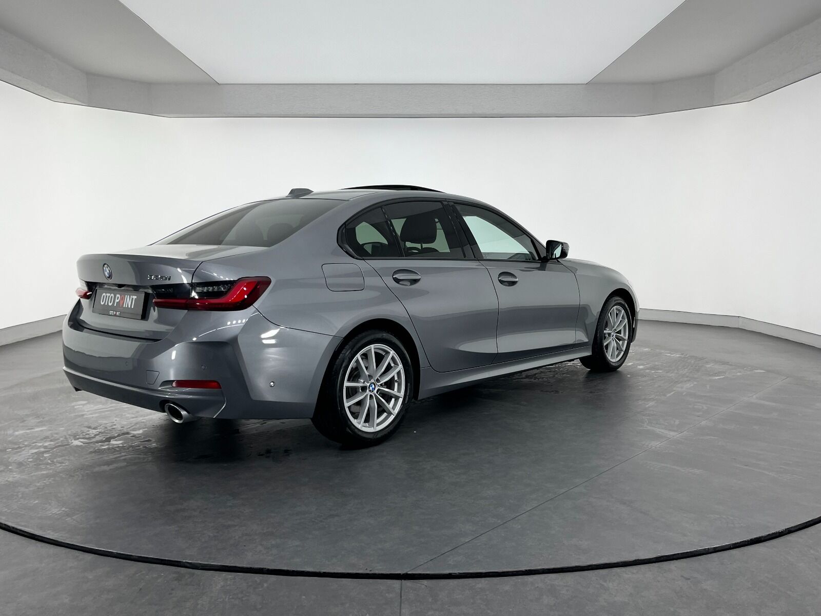 BMW 3 Serisi 320i Sport Line - 2025 - Detay