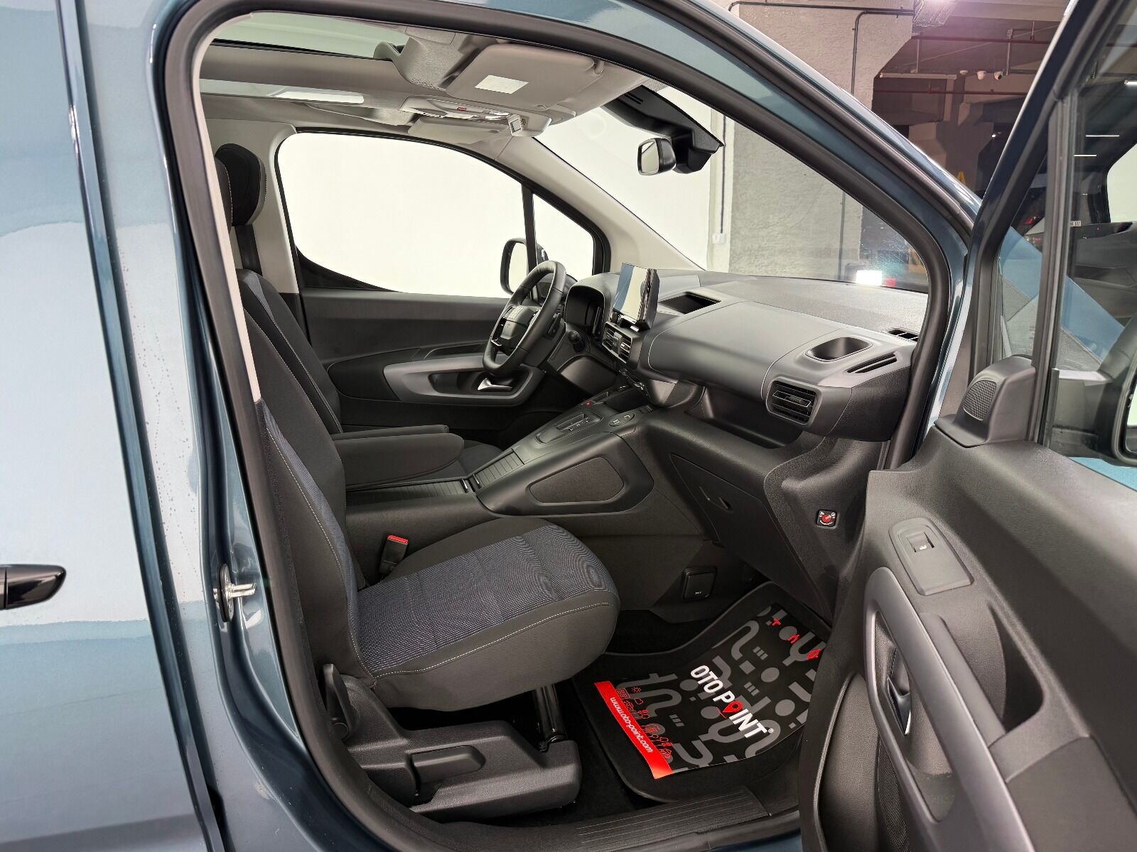Fiat Doblo Combi 1.5 BlueHDİ Premio Plus - 2025 - Detay