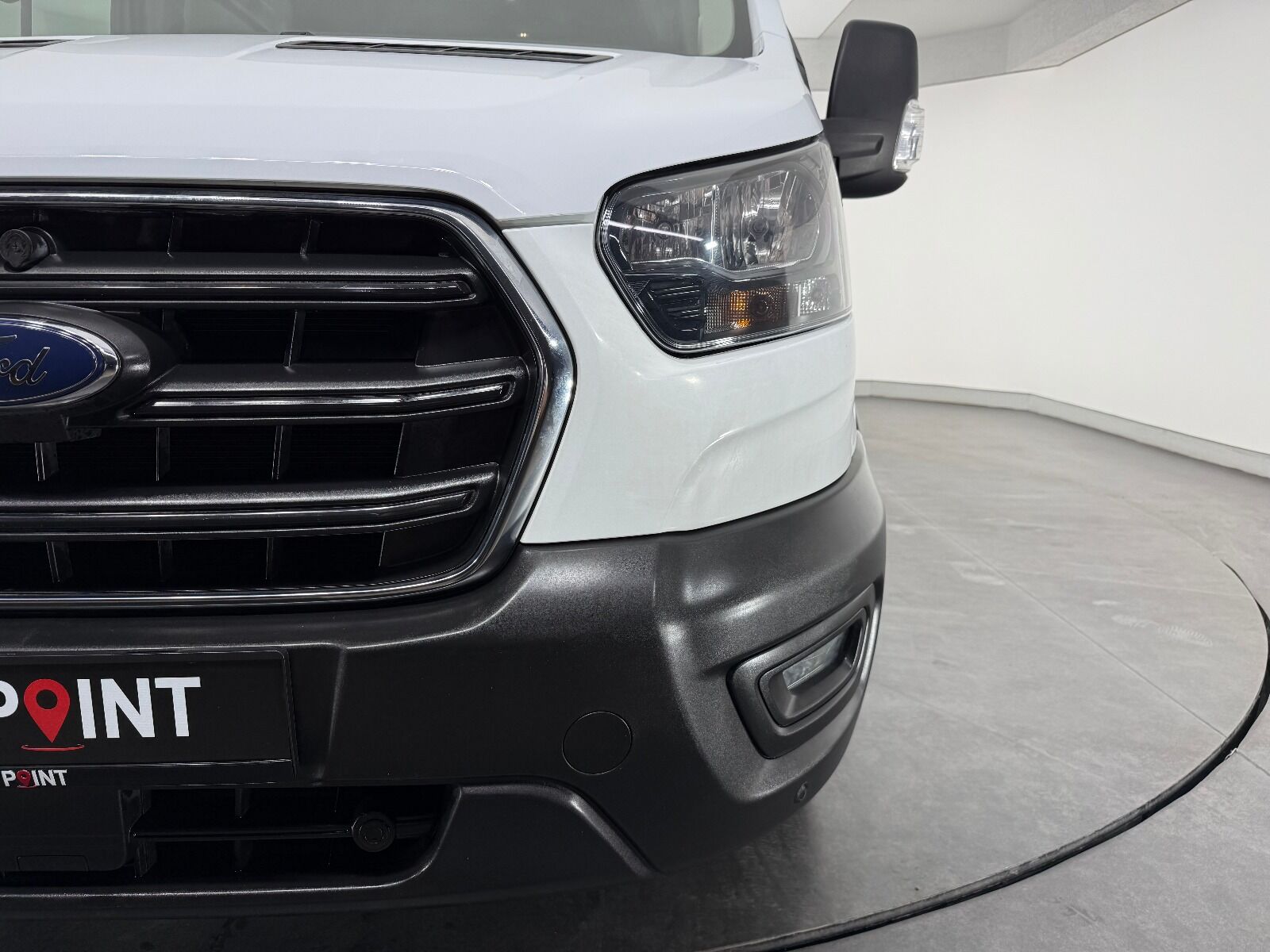 Ford Transit 2.0 EcoBlue 440 E Deluxe - 2022 - Detay