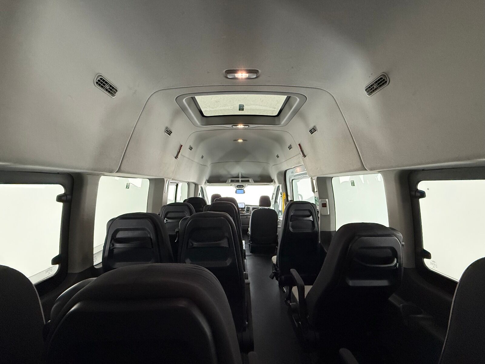 Ford Transit 2.0 EcoBlue 440 E Deluxe - 2022 - Detay