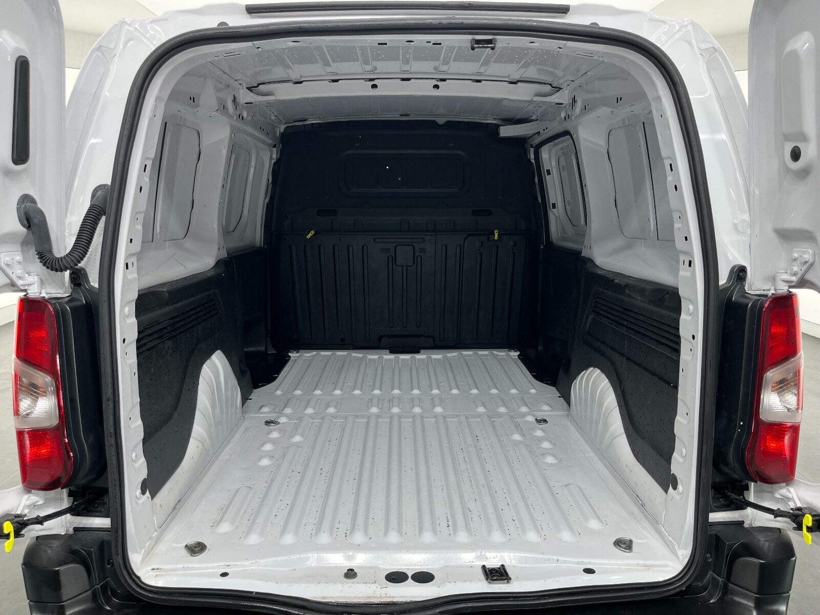 Fiat Doblo Cargo 1.5 BlueHDİ Maxi - 2024 - Detay