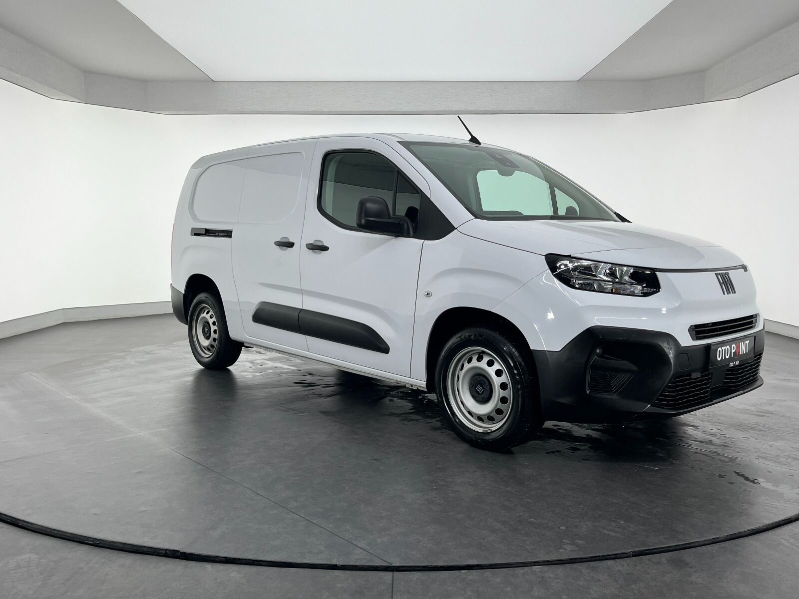 Fiat Doblo Cargo 1.5 BlueHDİ Maxi - 2024 - Detay