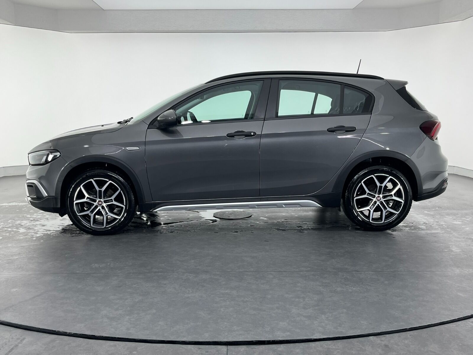 Fiat Egea Cross 1.6 MultiJet Urban GSR Traction+ DCT - 2024 - Detay